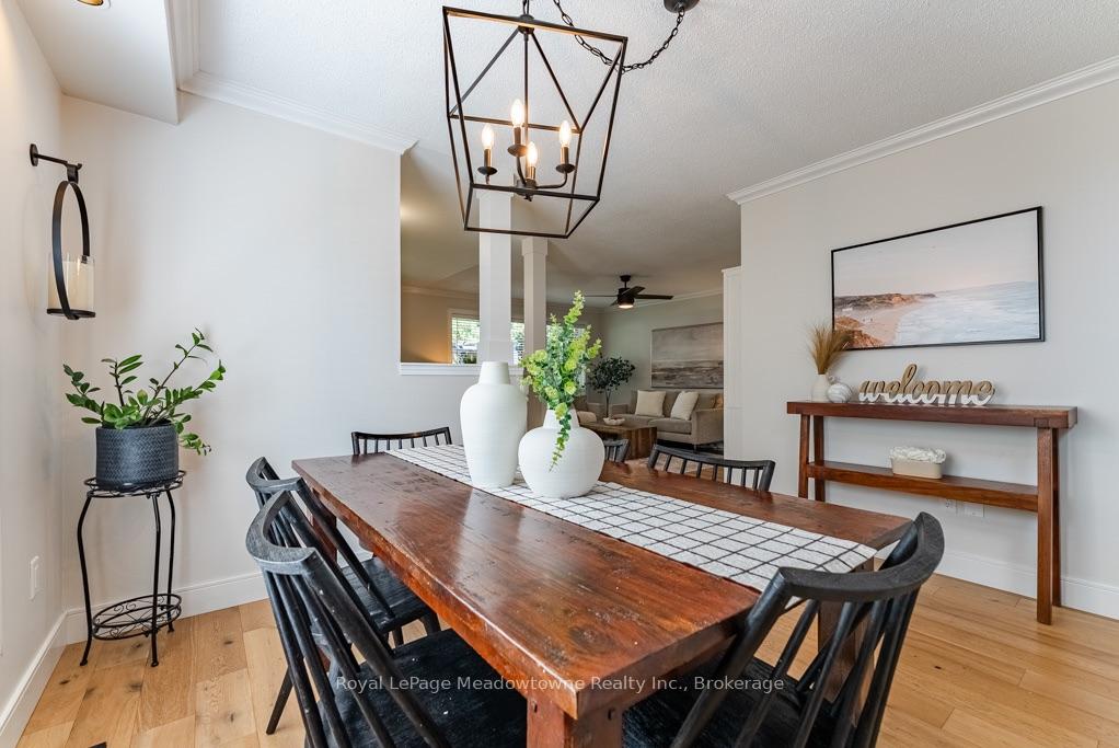 Photo 6 of 407 Baverstock Crescent, Milton, Clarke — HOMEH