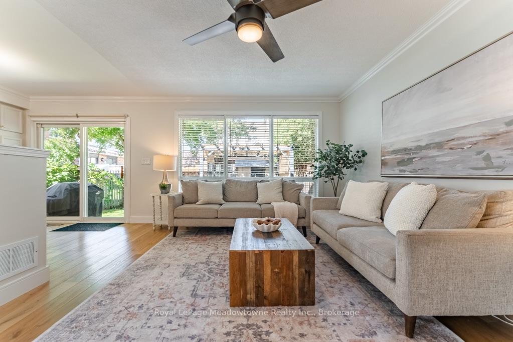 Photo 9 of 407 Baverstock Crescent, Milton, Clarke — HOMEH