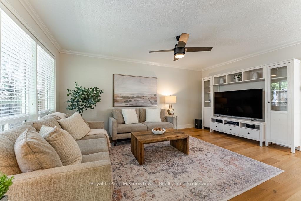 Photo 11 of 407 Baverstock Crescent, Milton, Clarke — HOMEH