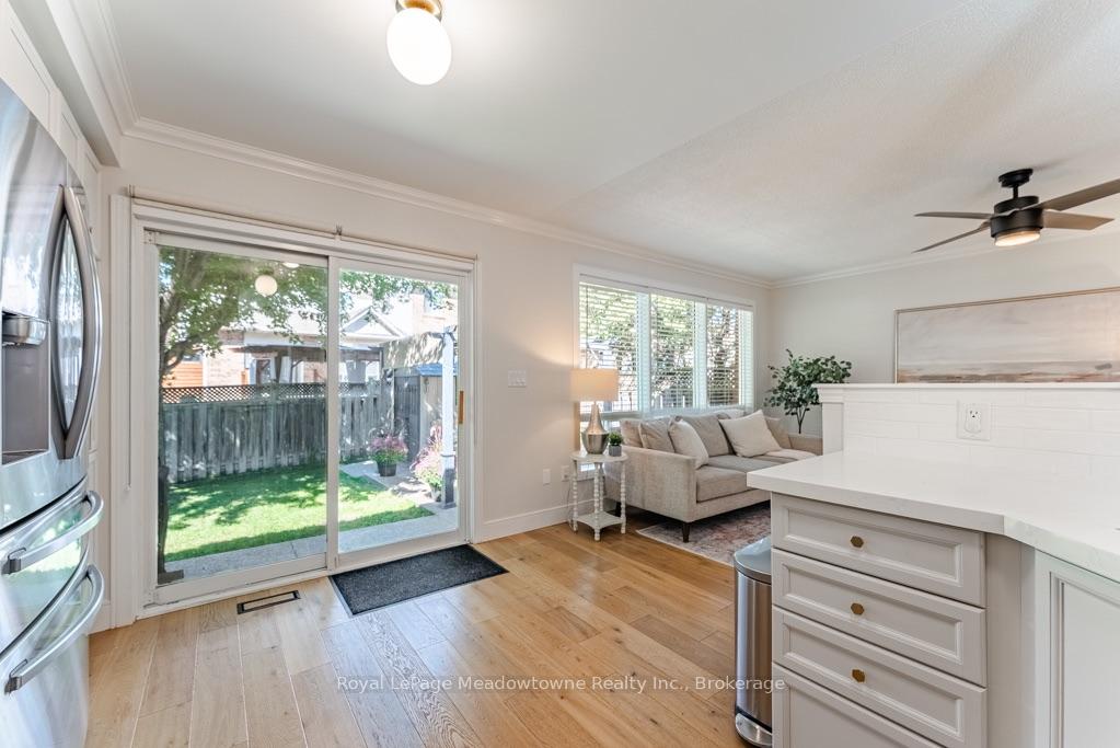 Photo 18 of 407 Baverstock Crescent, Milton, Clarke — HOMEH