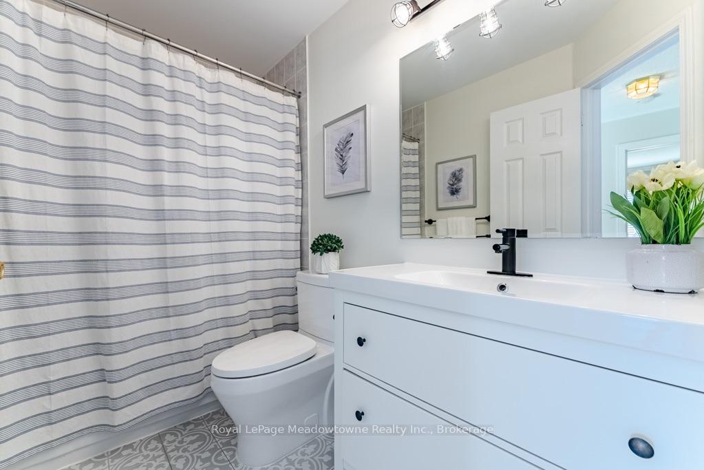 Photo 30 of 407 Baverstock Crescent, Milton, Clarke — HOMEH