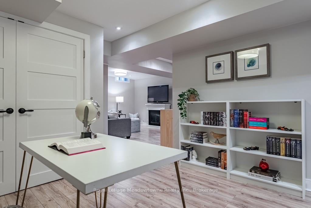 Photo 32 of 407 Baverstock Crescent, Milton, Clarke — HOMEH