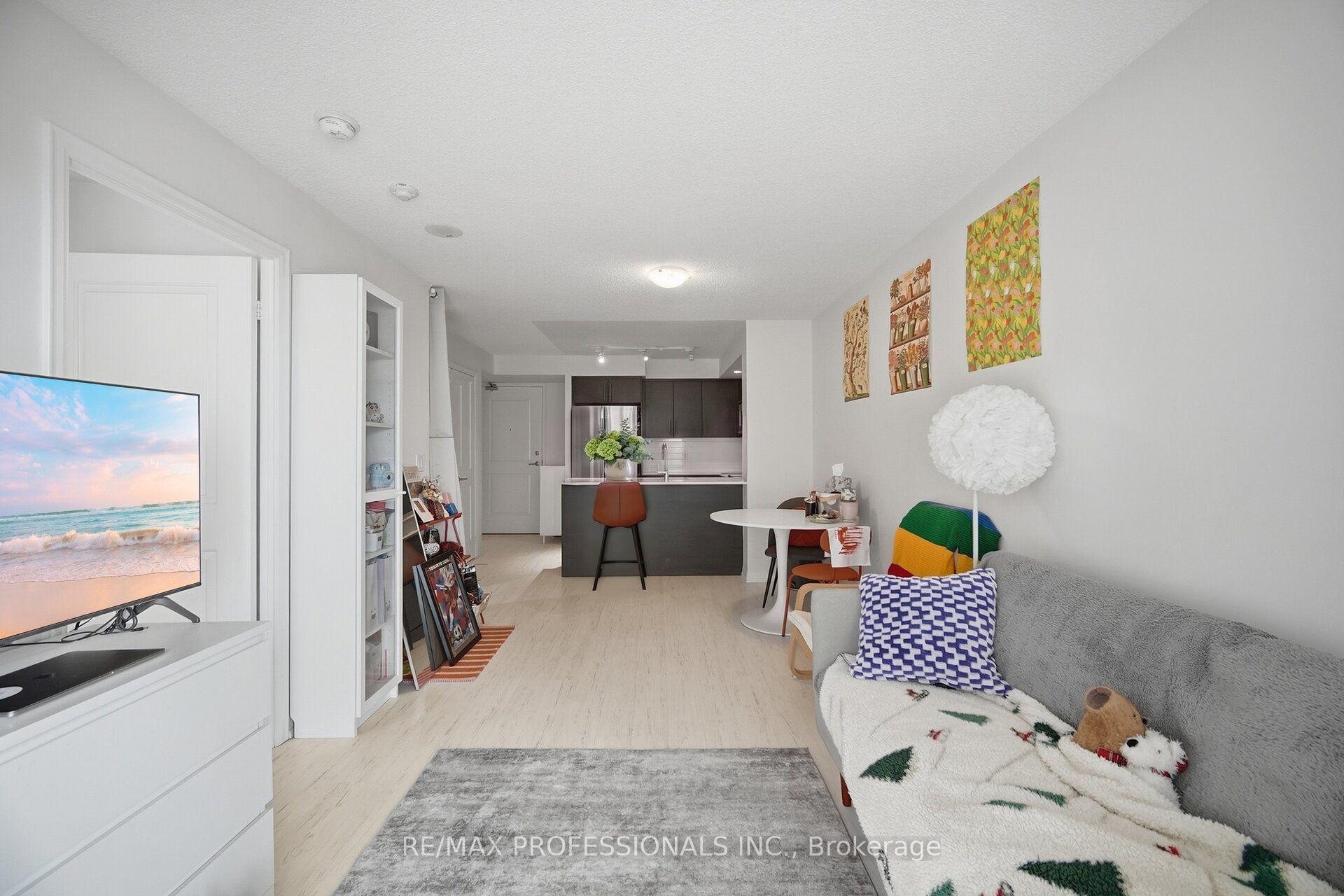 Photo 12 of Unit 1206, 65 East Liberty Street, Toronto, Niagara — HOMEH