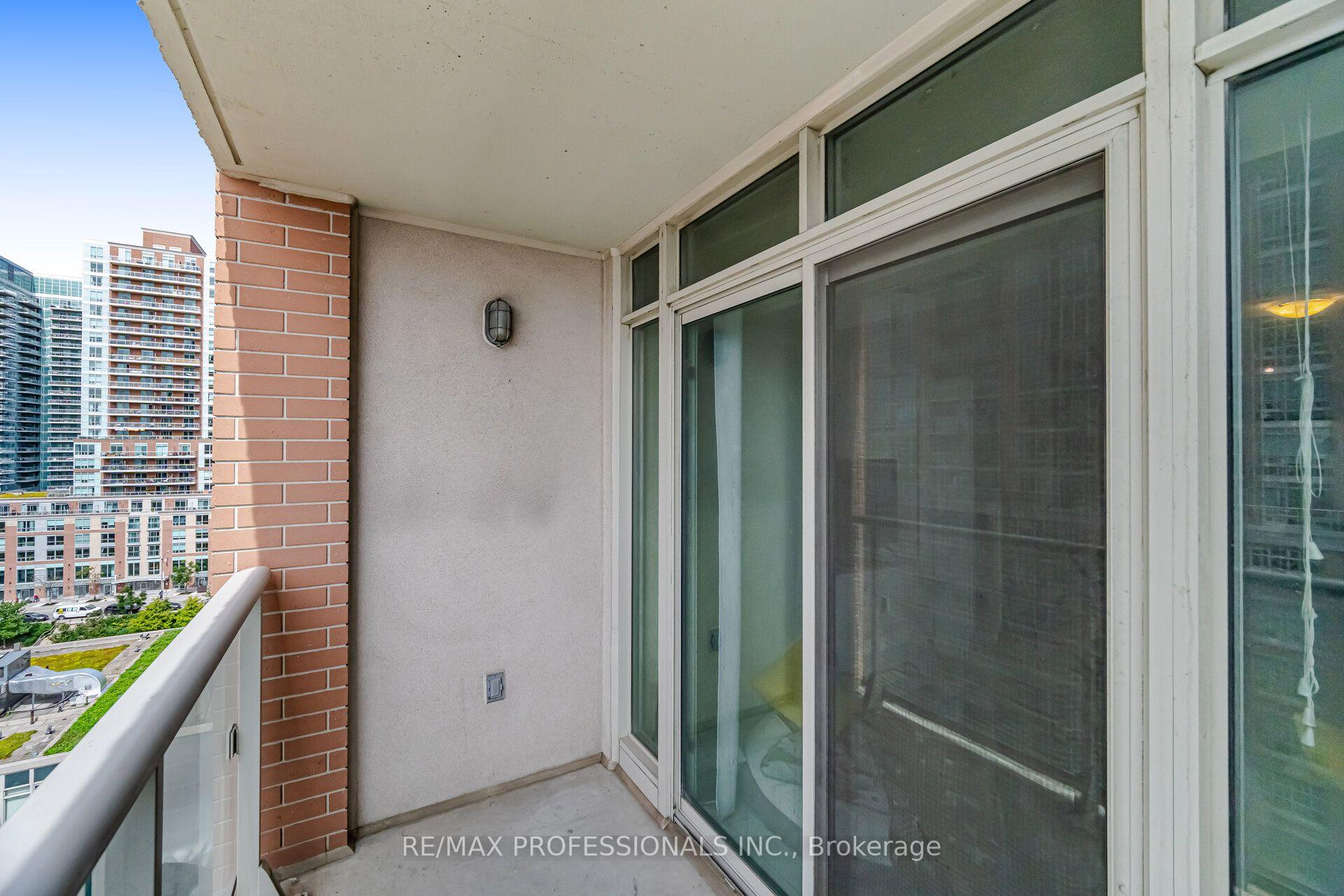 Photo 14 of Unit 1206, 65 East Liberty Street, Toronto, Niagara — HOMEH