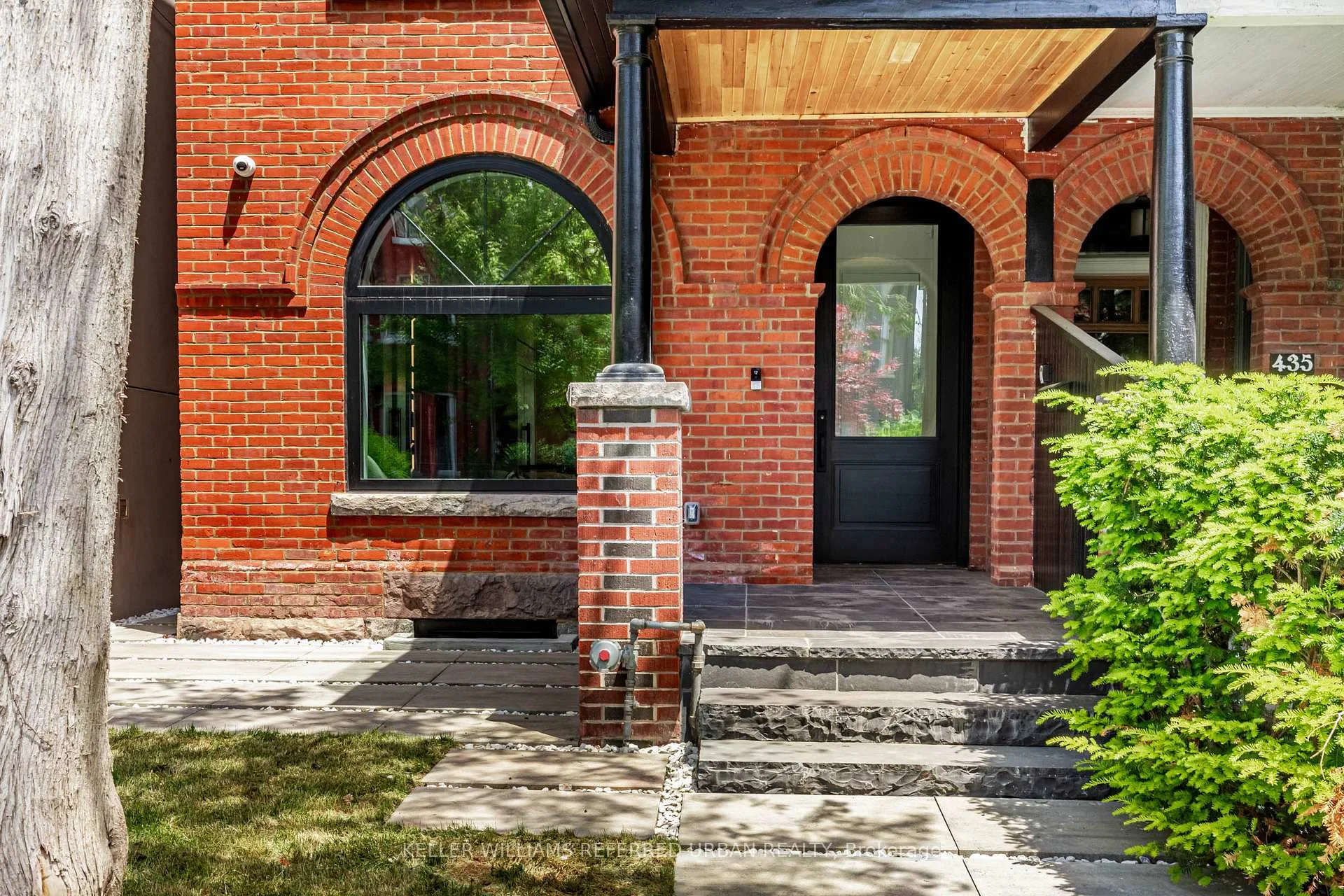 Photo 6 of 437 Euclid Avenue, Toronto, Palmerston-Little Italy — HOMEH