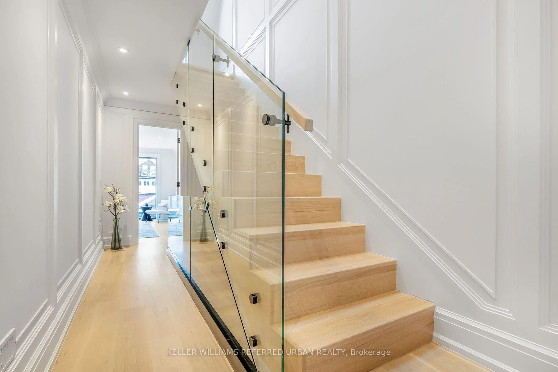 Photo 10 of 437 Euclid Avenue, Toronto, Palmerston-Little Italy — HOMEH