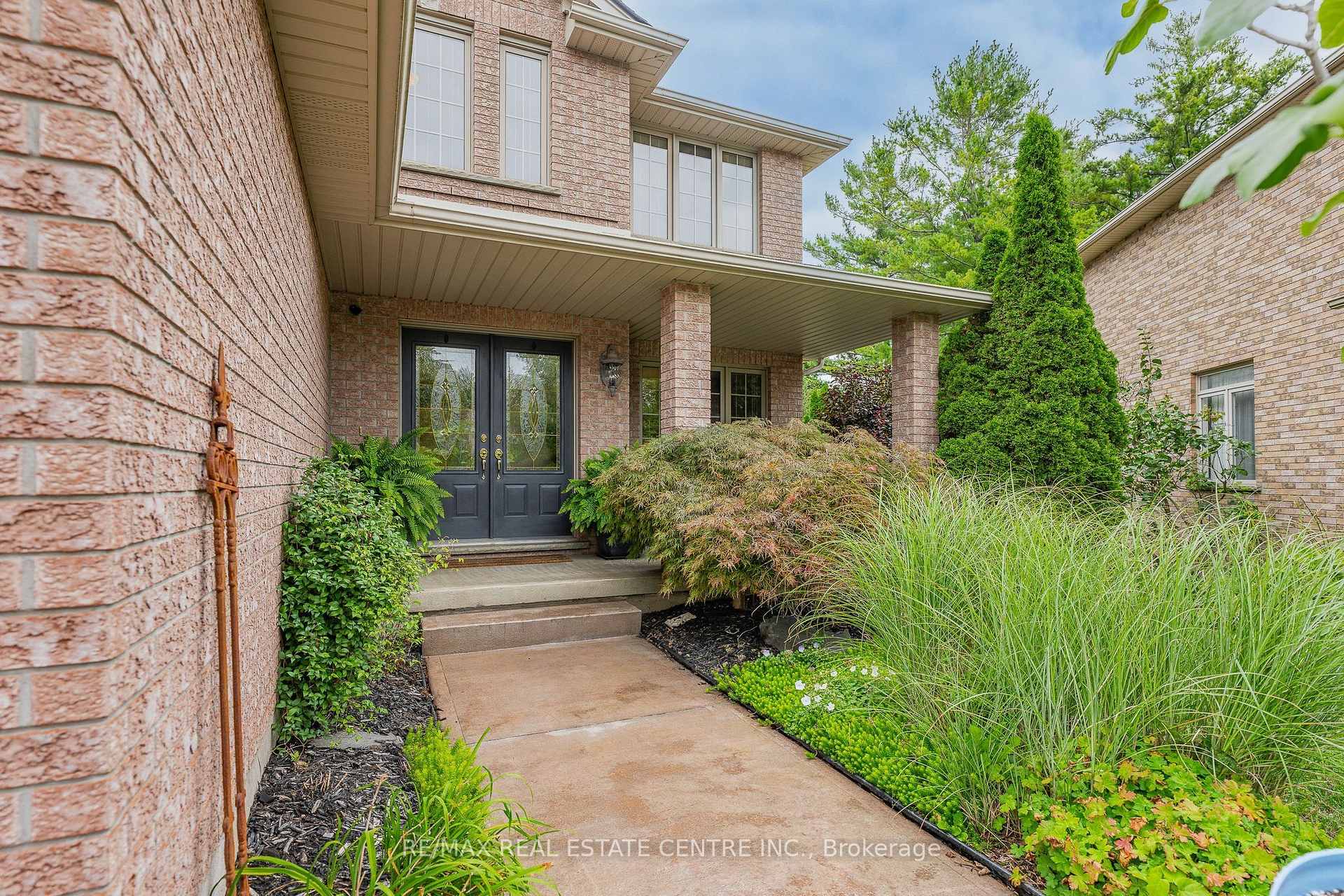 Photo 6 of 52 Archwood Crescent, Cambridge, Fiddlesticks — HOMEH