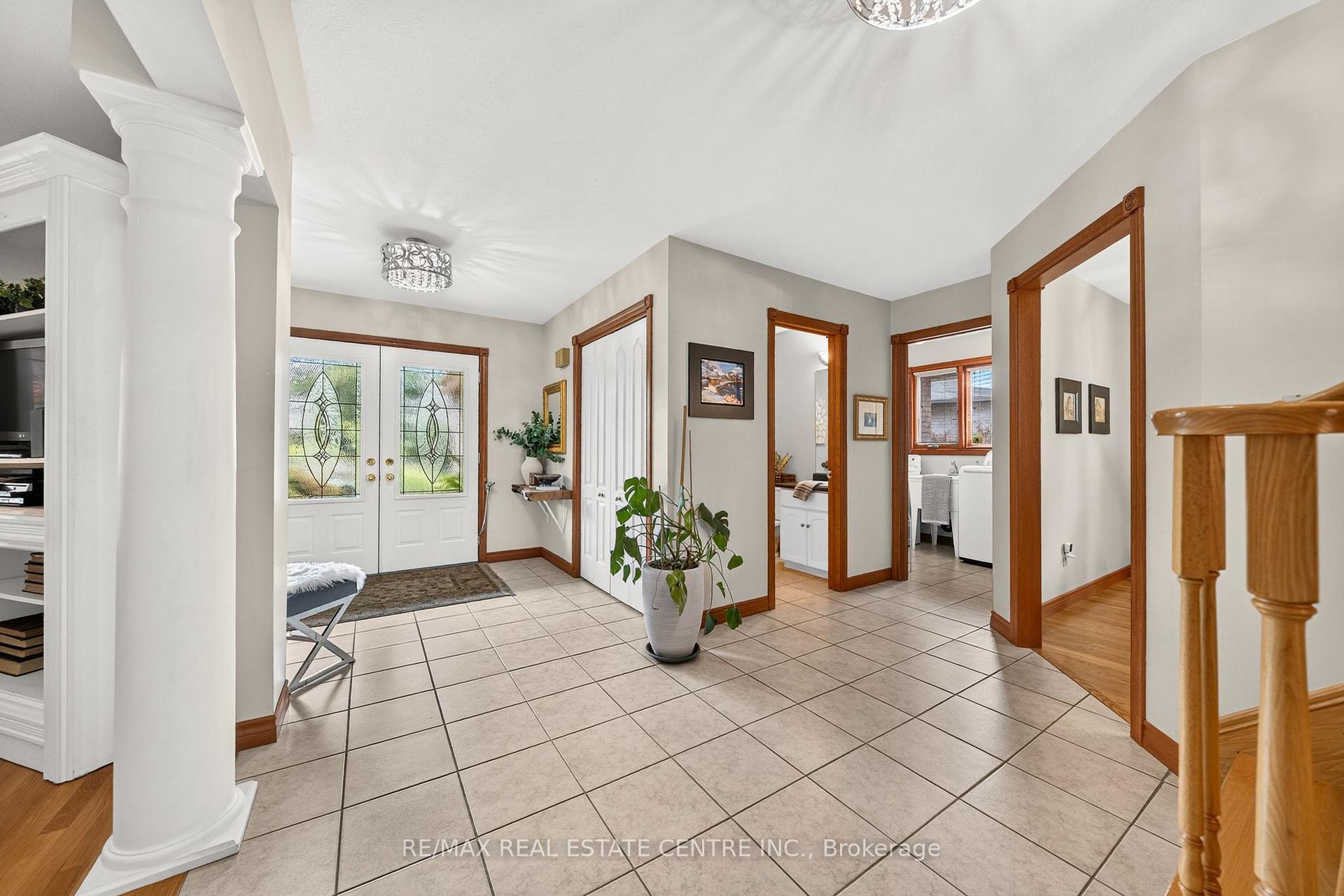 Photo 12 of 52 Archwood Crescent, Cambridge, Fiddlesticks — HOMEH