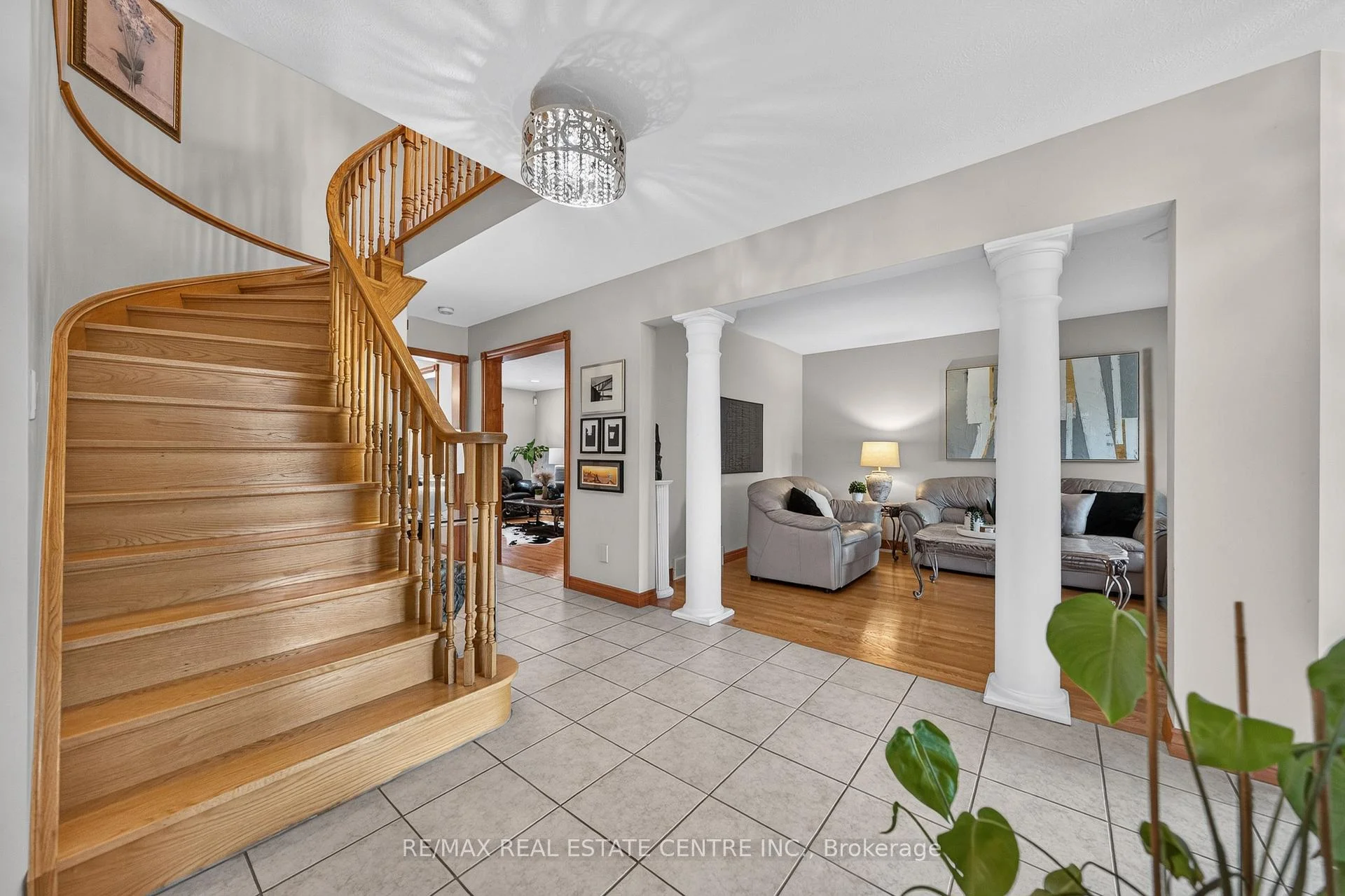 Photo 16 of 52 Archwood Crescent, Cambridge, Fiddlesticks — HOMEH
