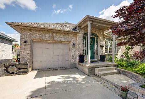 Photo 2 of 24 Schreyer Drive, St. Thomas — HOMEH
