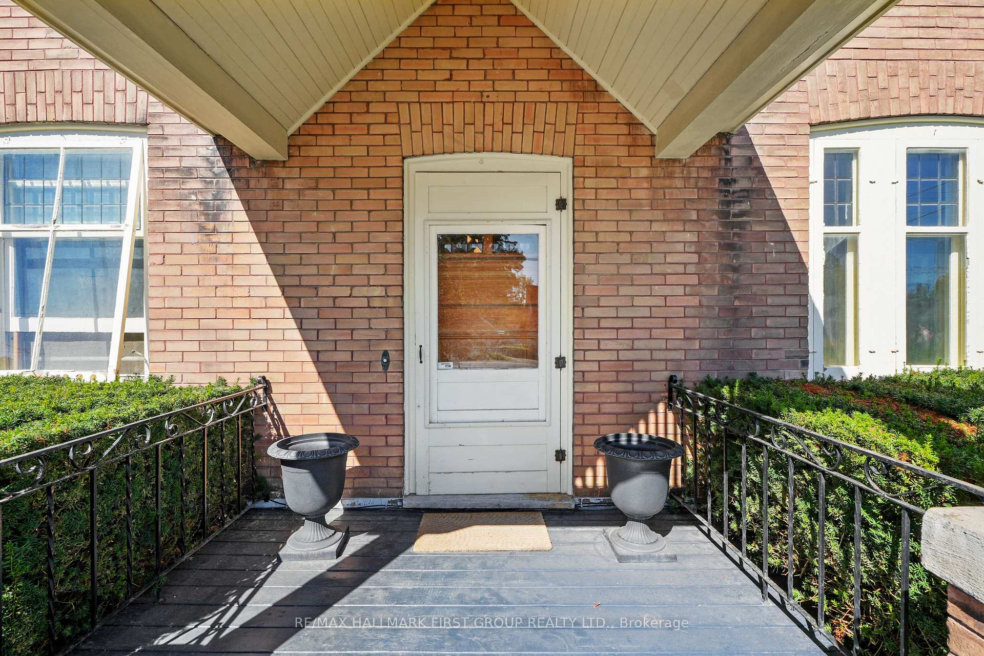 Photo 4 of 63 King Street E, Cramahe, Colborne — HOMEH
