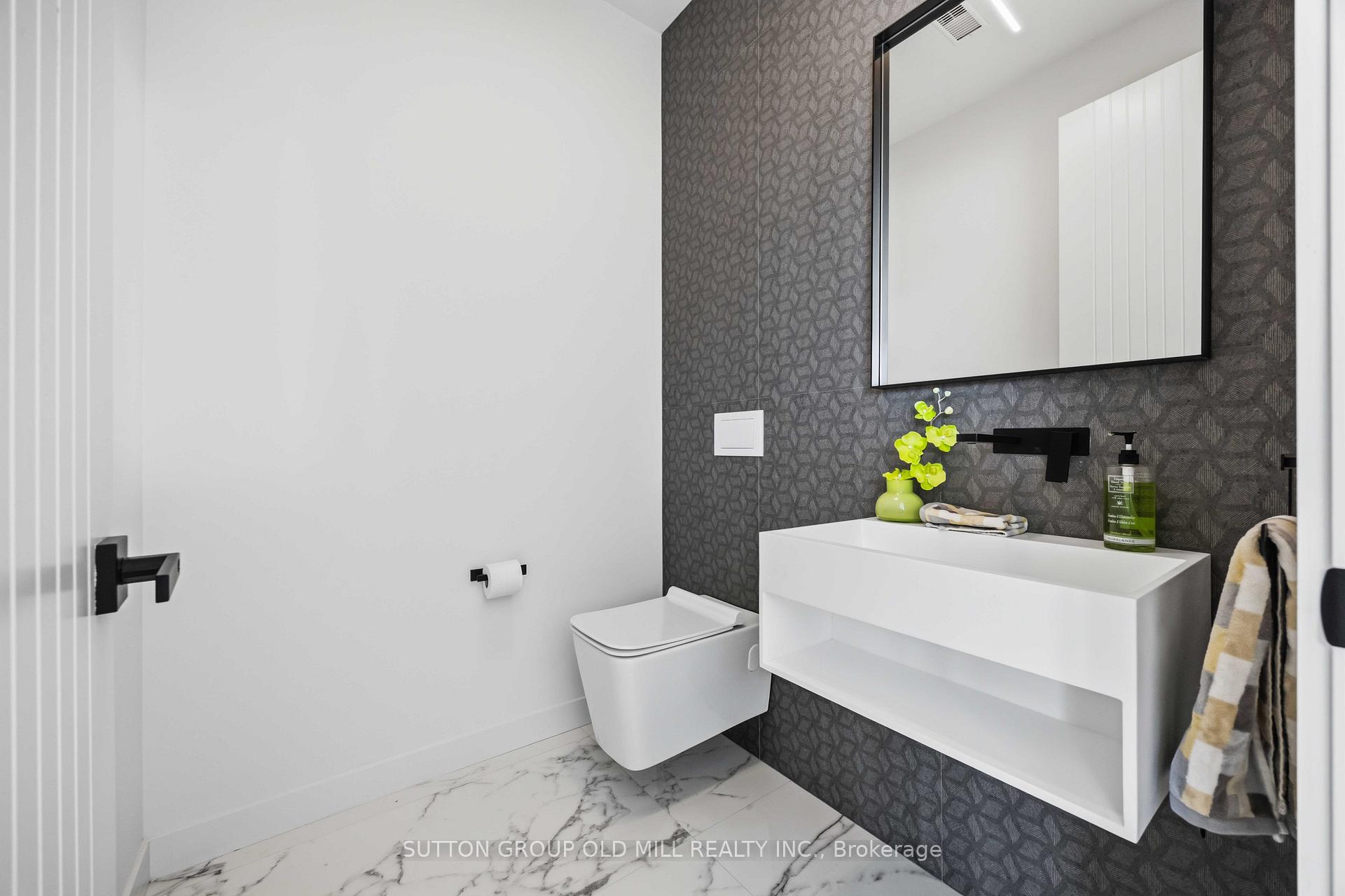 Photo 17 of 89 Regal Road, Toronto, Corso Italia-Davenport — HOMEH