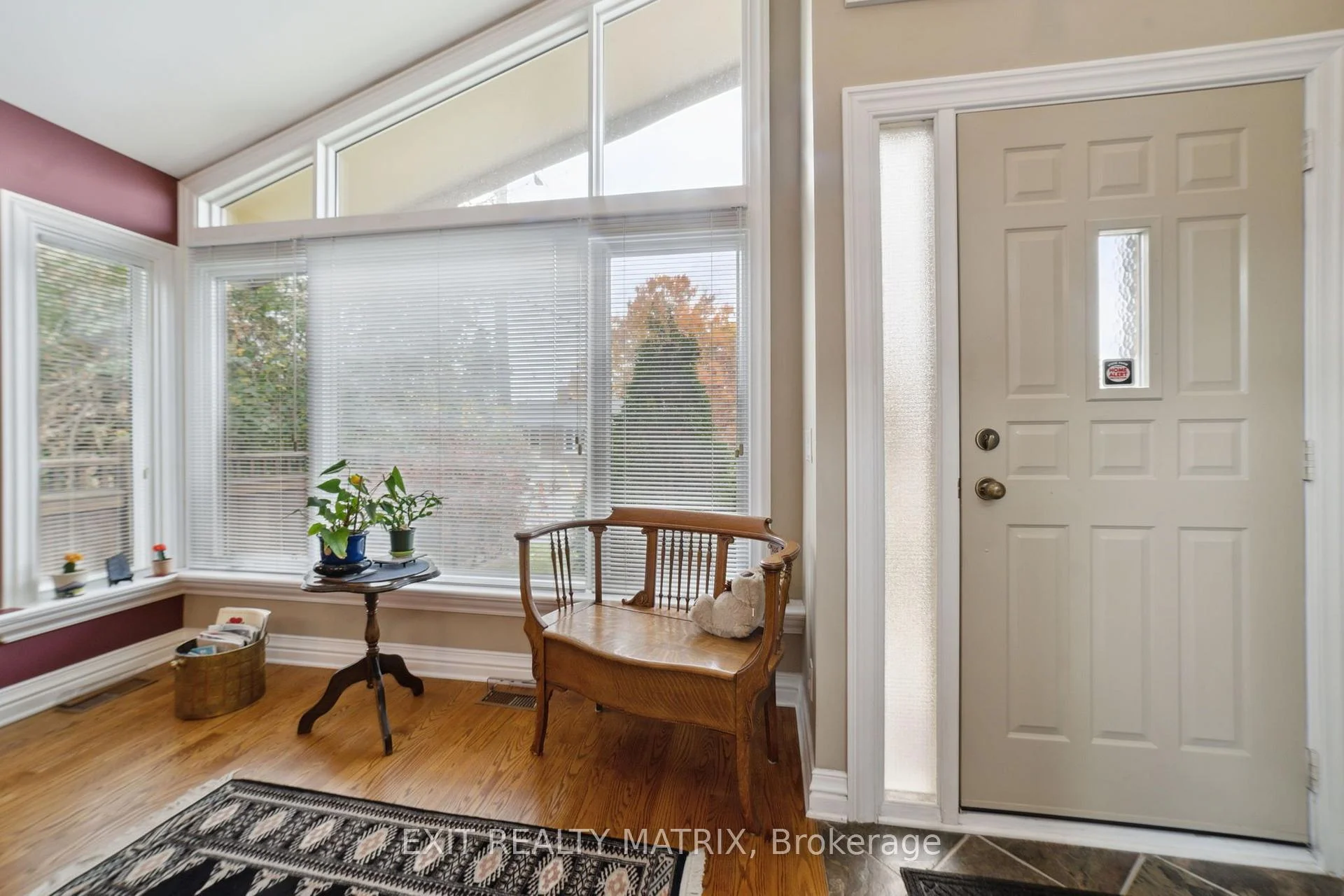 Photo 8 of 1866 Lenester Avenue, Ottawa, McKellar Heights/Glabar Park — HOMEH