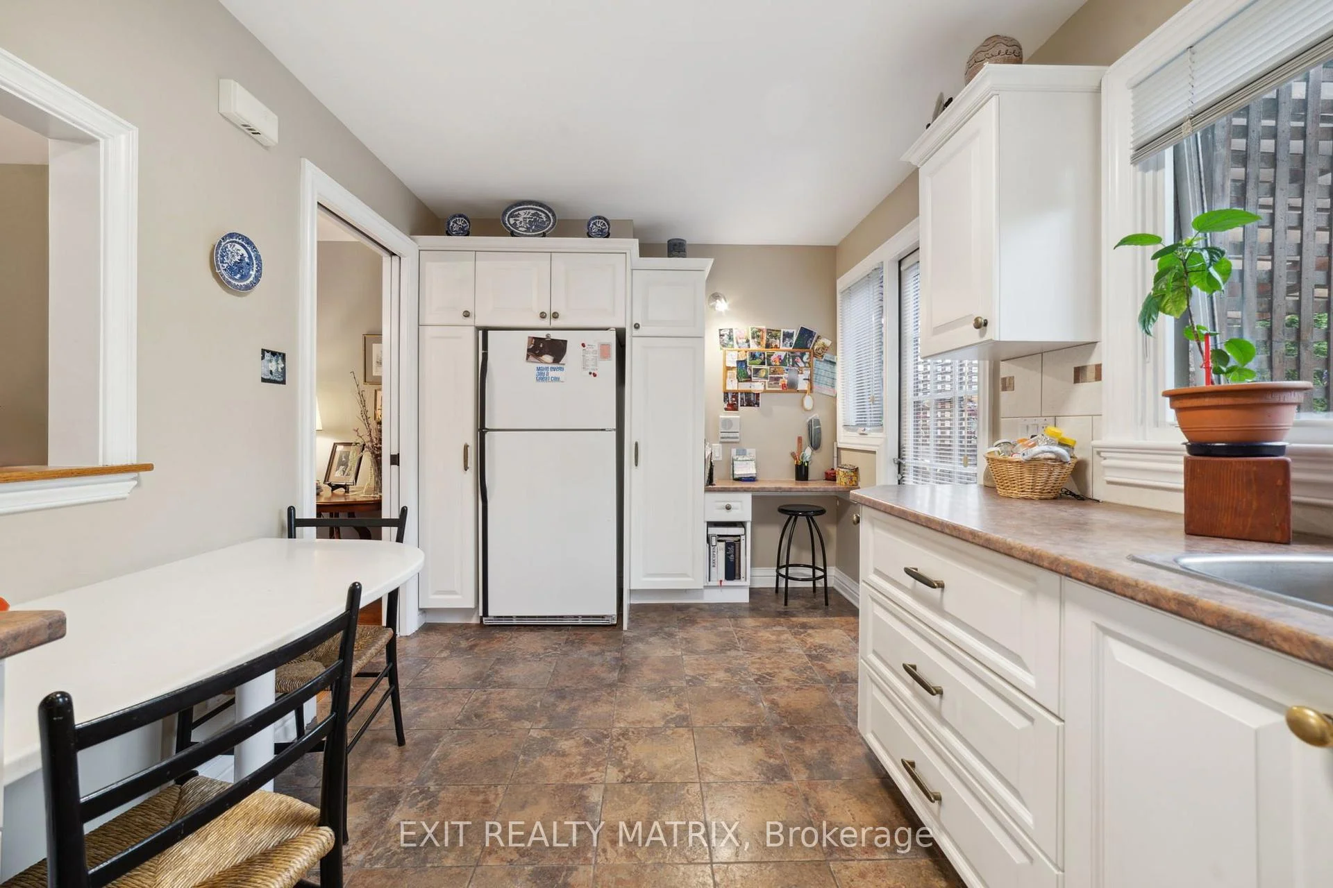 Photo 35 of 1866 Lenester Avenue, Ottawa, McKellar Heights/Glabar Park — HOMEH