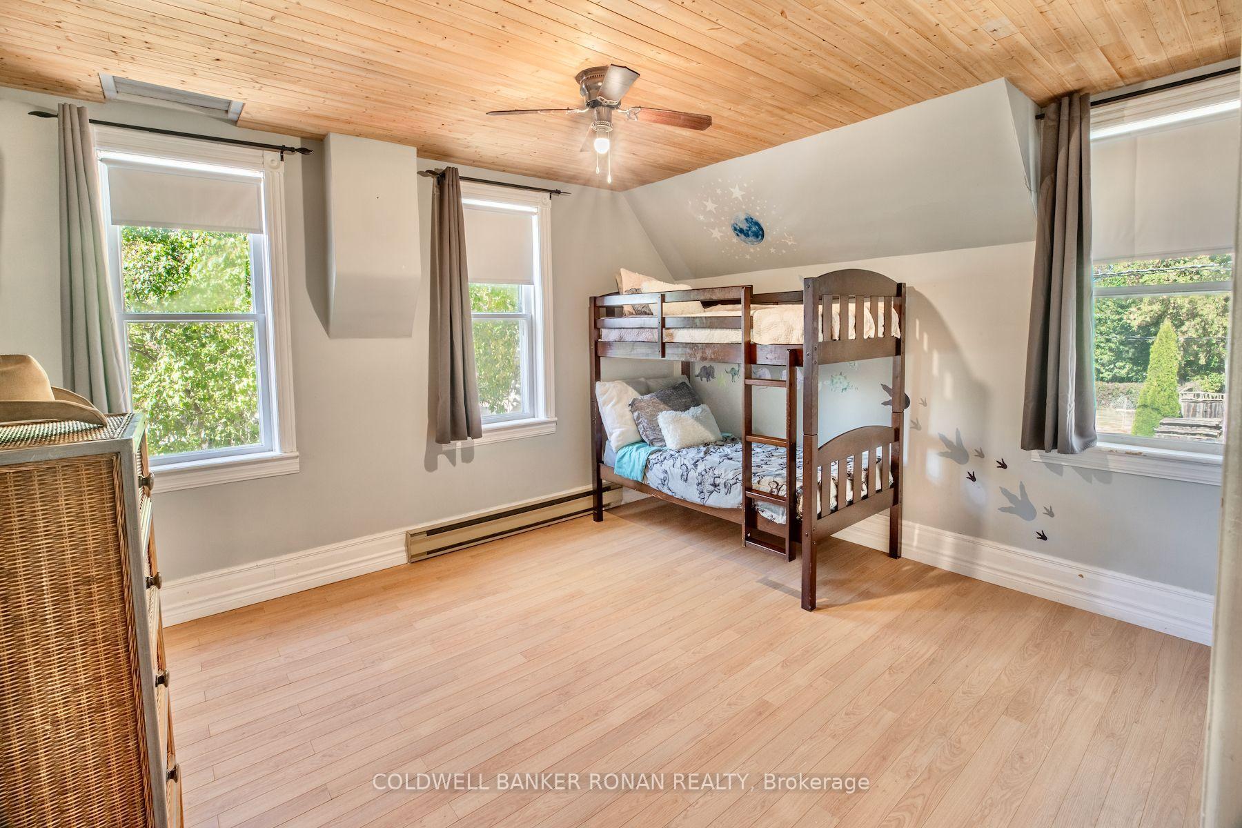 Photo 18 of 8121 Main Street, Adjala-Tosorontio, Everett — HOMEH