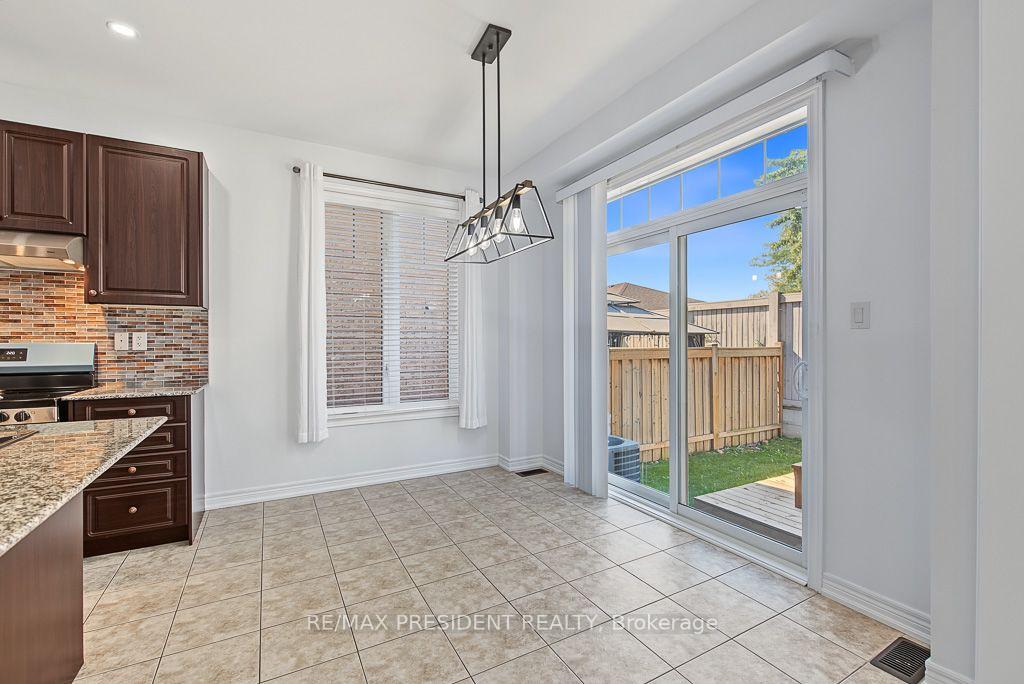 Photo 13 of 2 Archville Street, Brampton, Credit Valley — HOMEH