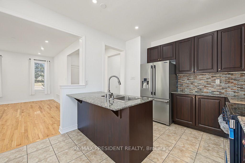 Photo 16 of 2 Archville Street, Brampton, Credit Valley — HOMEH