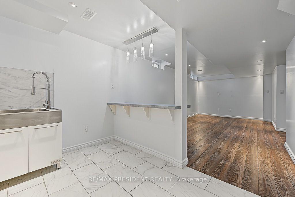 Photo 41 of 2 Archville Street, Brampton, Credit Valley — HOMEH