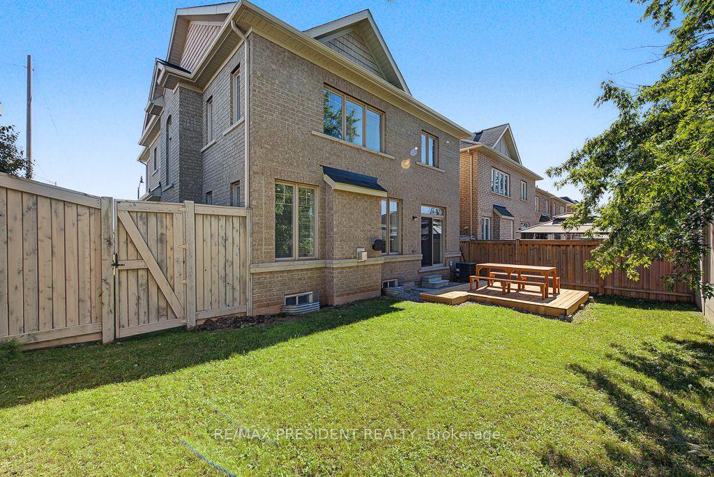Photo 52 of 2 Archville Street, Brampton, Credit Valley — HOMEH