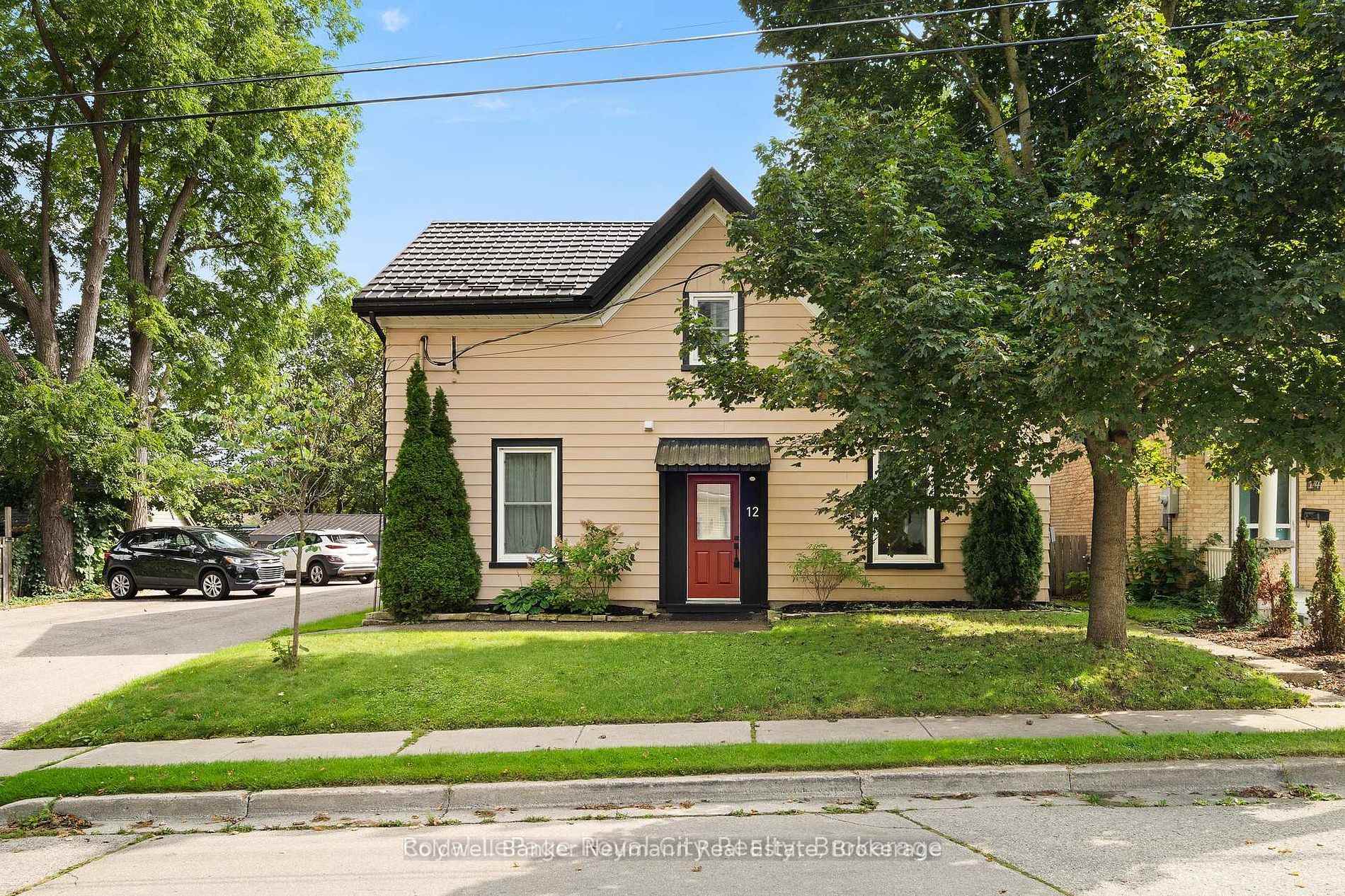 Photo of Unit A, 12 Foster Avenue