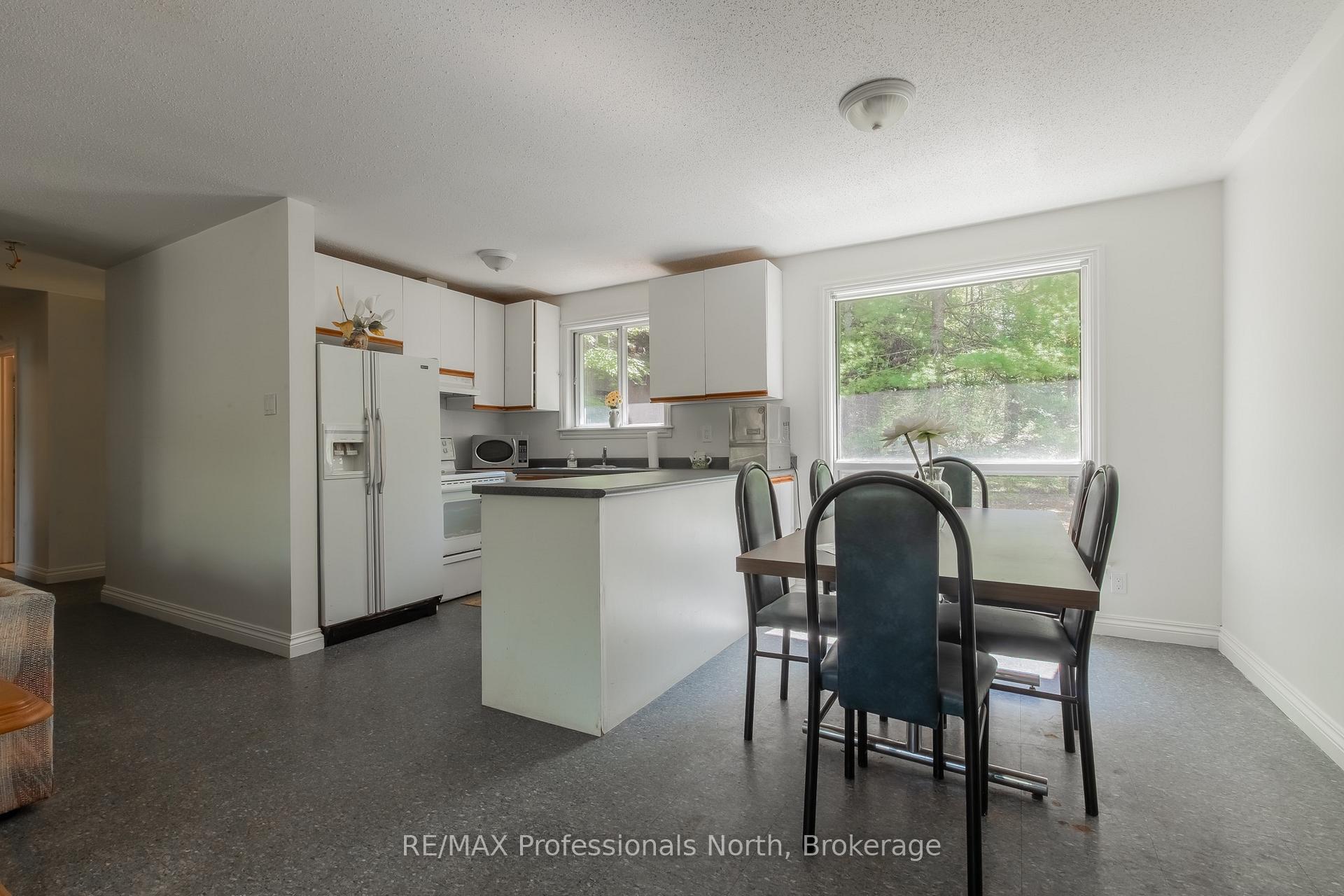 Photo 30 of 1114 River Haven Road N, Bracebridge, Draper — HOMEH