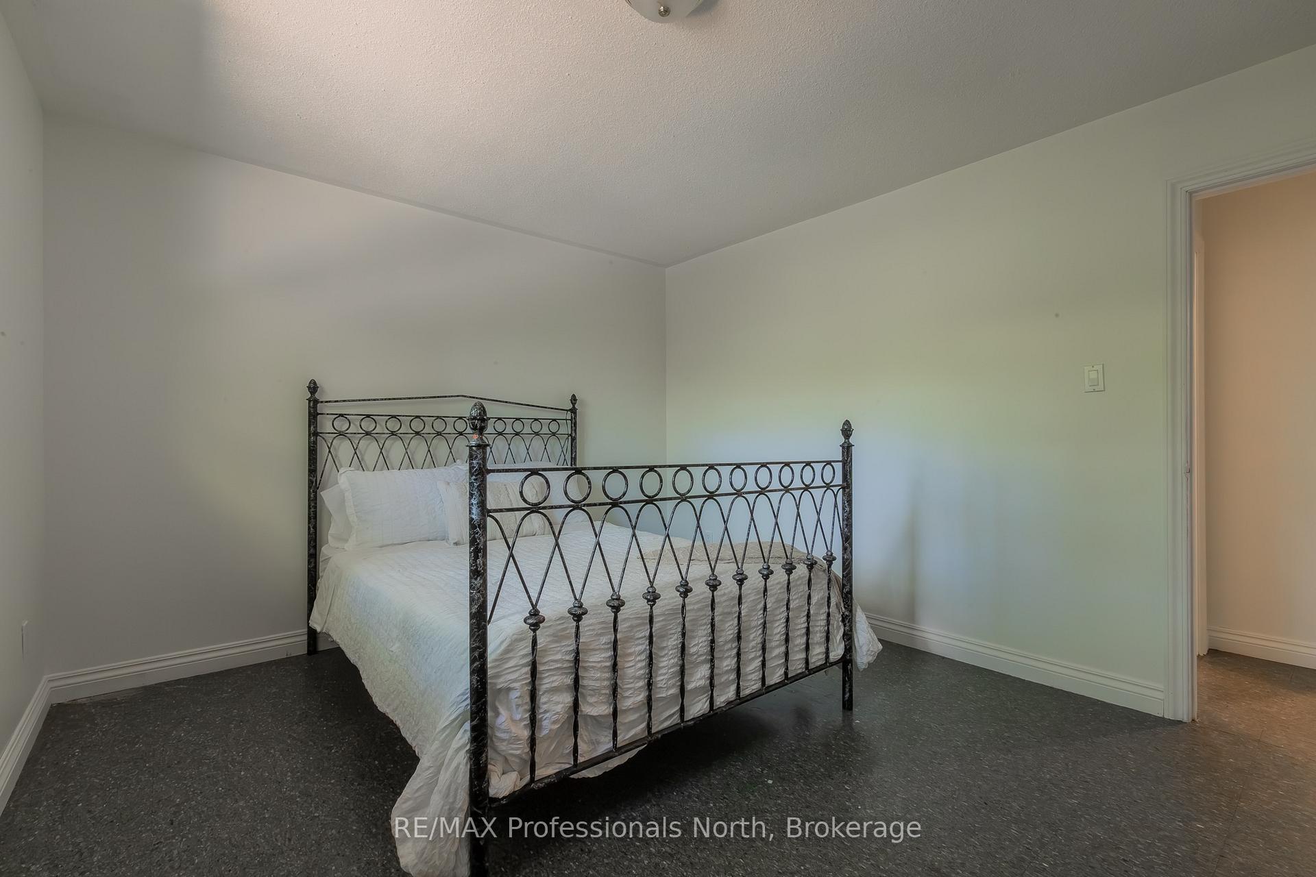 Photo 39 of 1114 River Haven Road N, Bracebridge, Draper — HOMEH