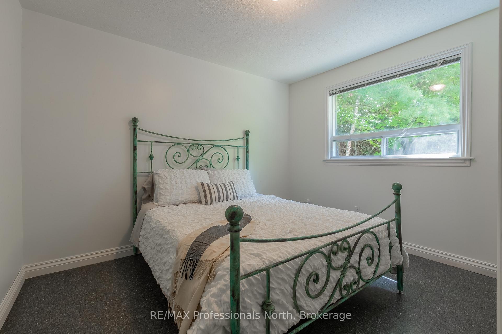 Photo 40 of 1114 River Haven Road N, Bracebridge, Draper — HOMEH