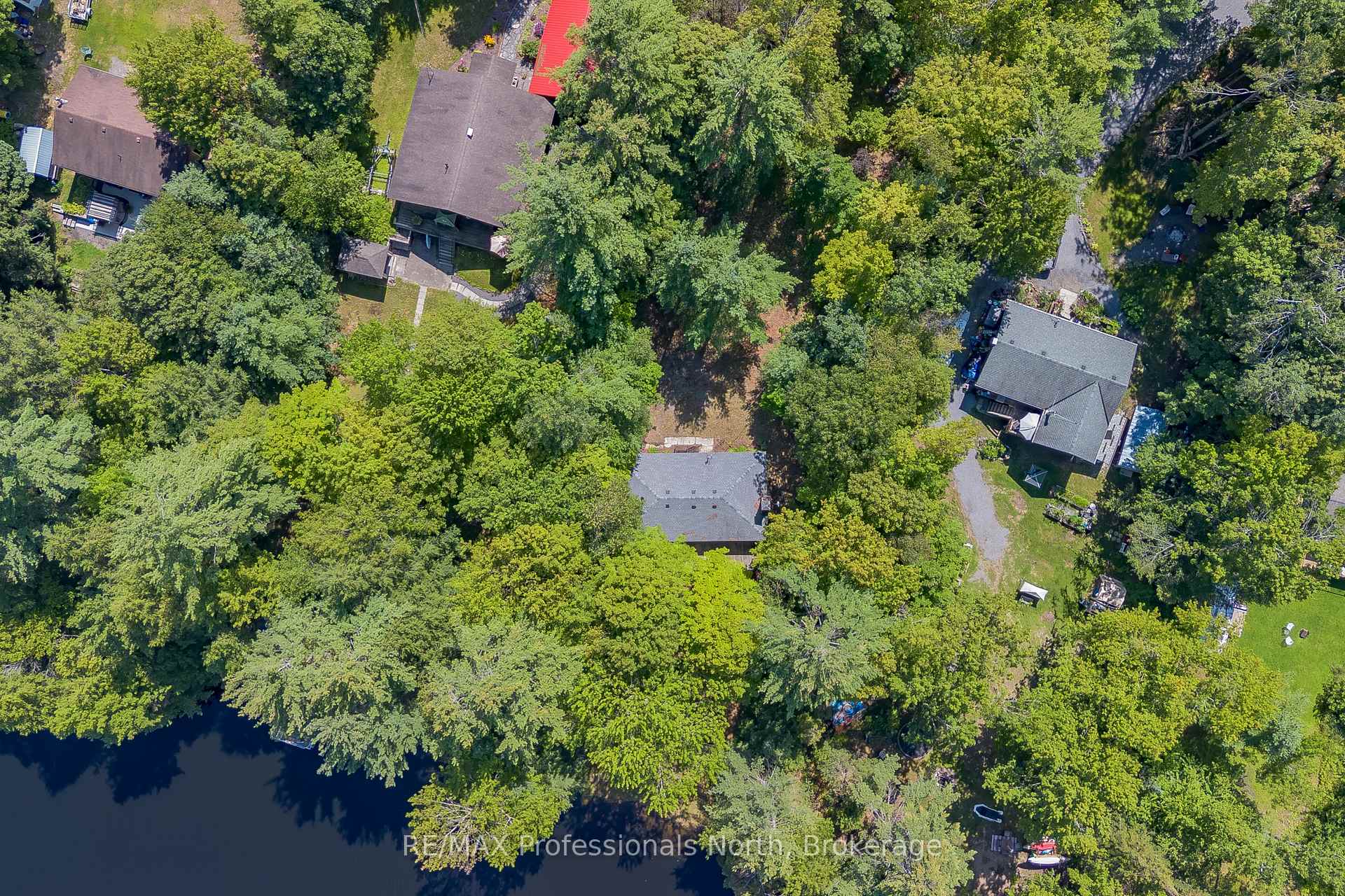 Photo 44 of 1114 River Haven Road N, Bracebridge, Draper — HOMEH