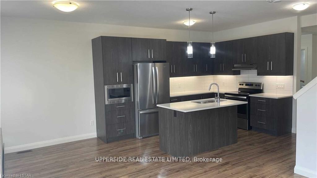 Photo 6 of Unit 143, 3260 Singleton Avenue, London, South W — HOMEH