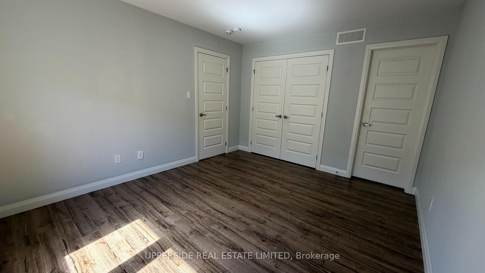 Photo 14 of Unit 143, 3260 Singleton Avenue, London, South W — HOMEH