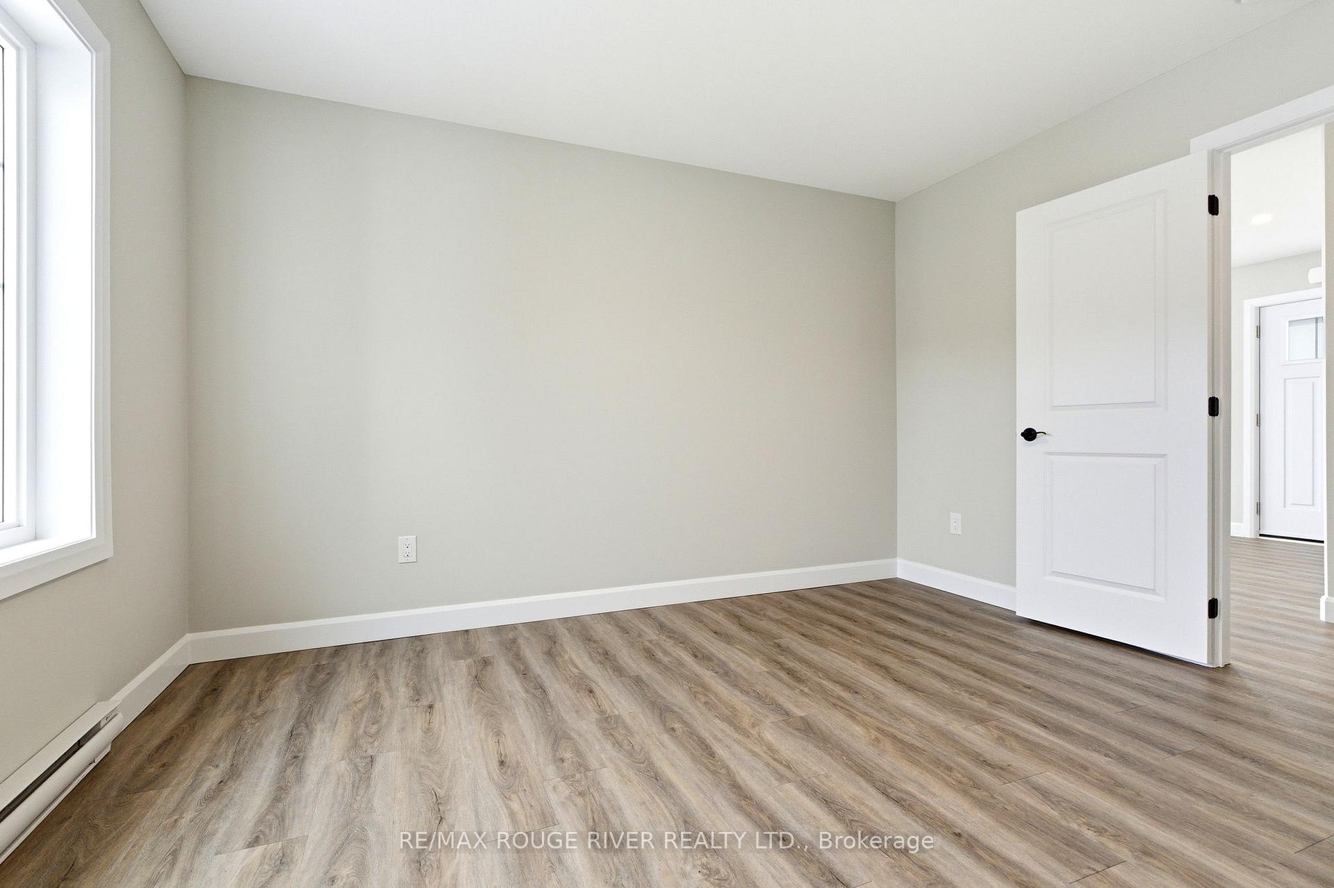 Photo 17 of Unit 403, 14 Meadowcreek Drive, Brighton — HOMEH