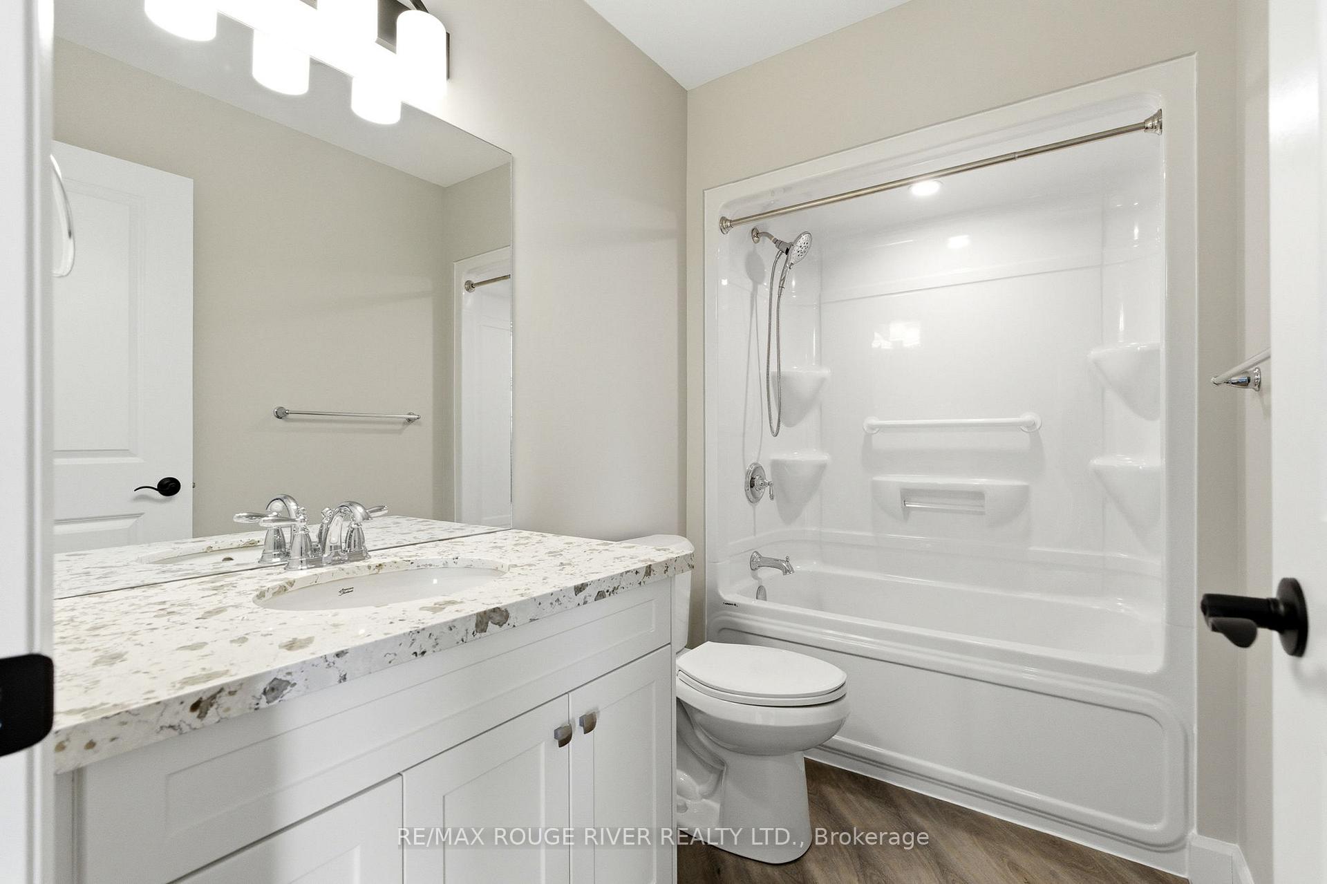 Photo 18 of Unit 403, 14 Meadowcreek Drive, Brighton — HOMEH