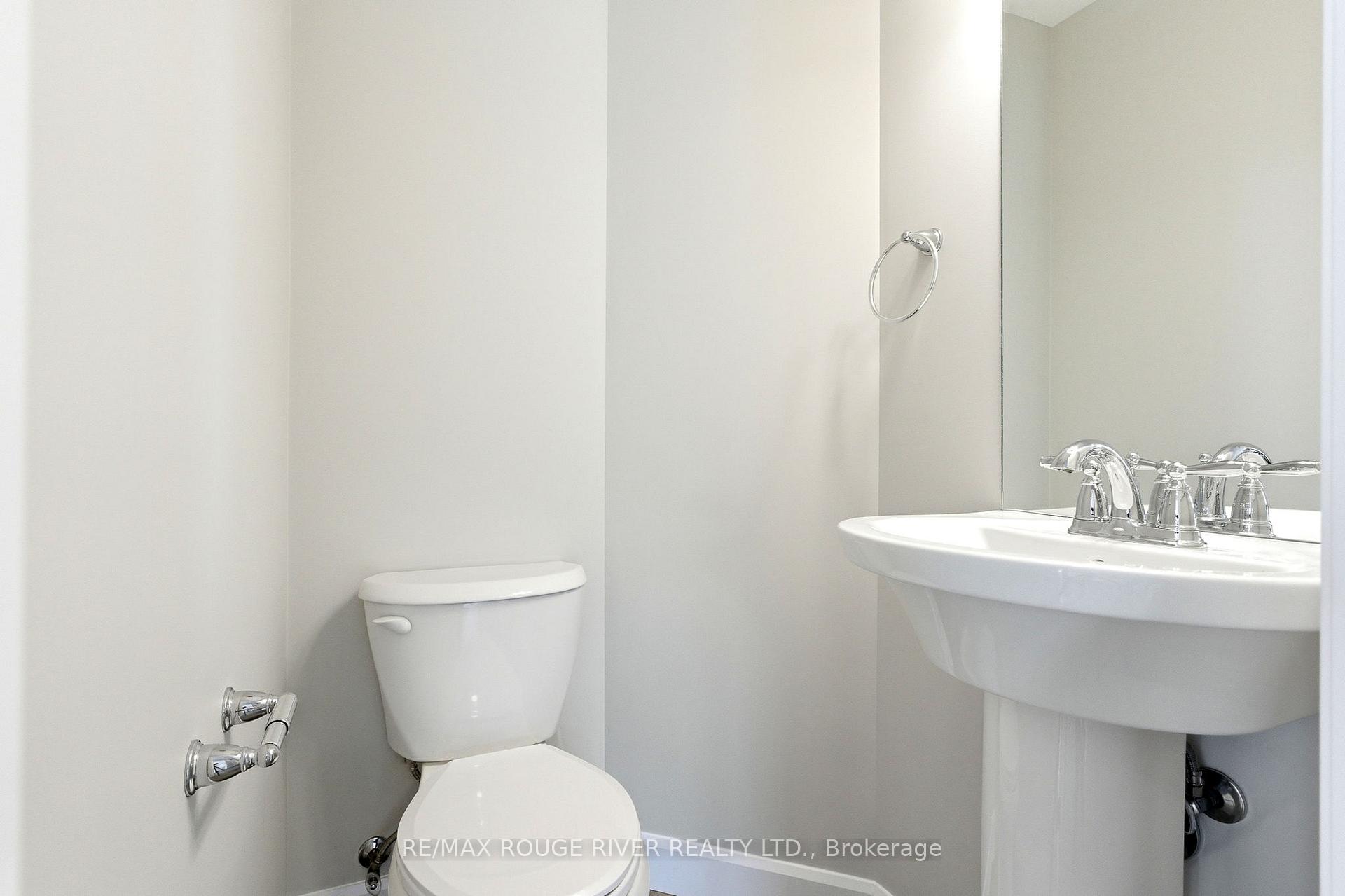 Photo 19 of Unit 403, 14 Meadowcreek Drive, Brighton — HOMEH