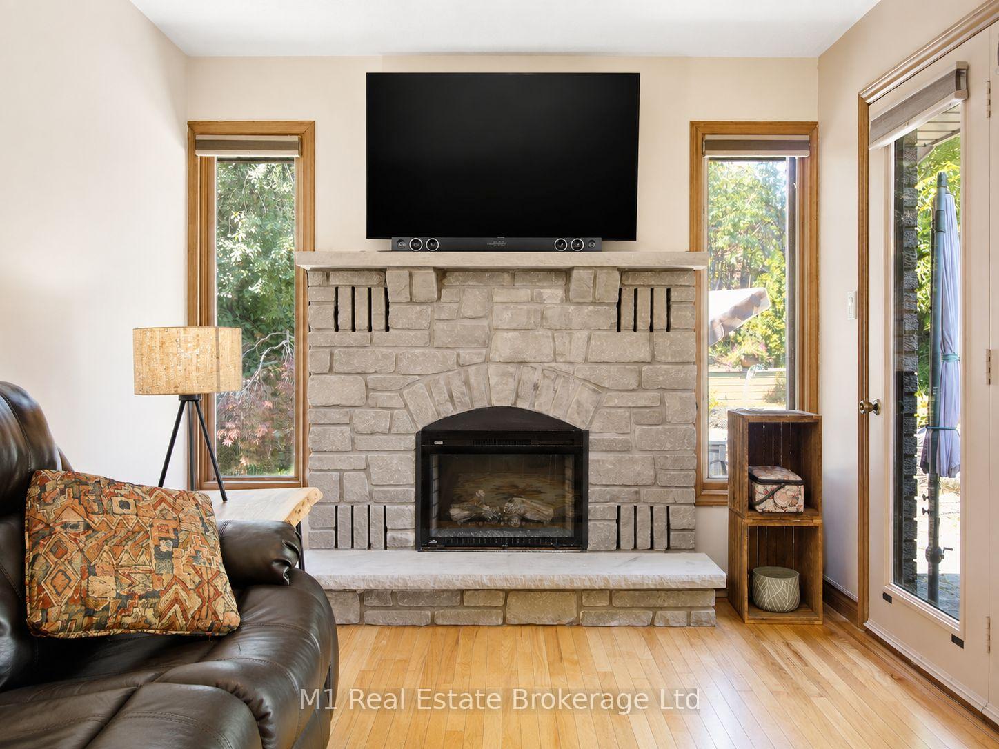 Photo 18 of 294 Colborne Street, Centre Wellington, Elora/Salem — HOMEH
