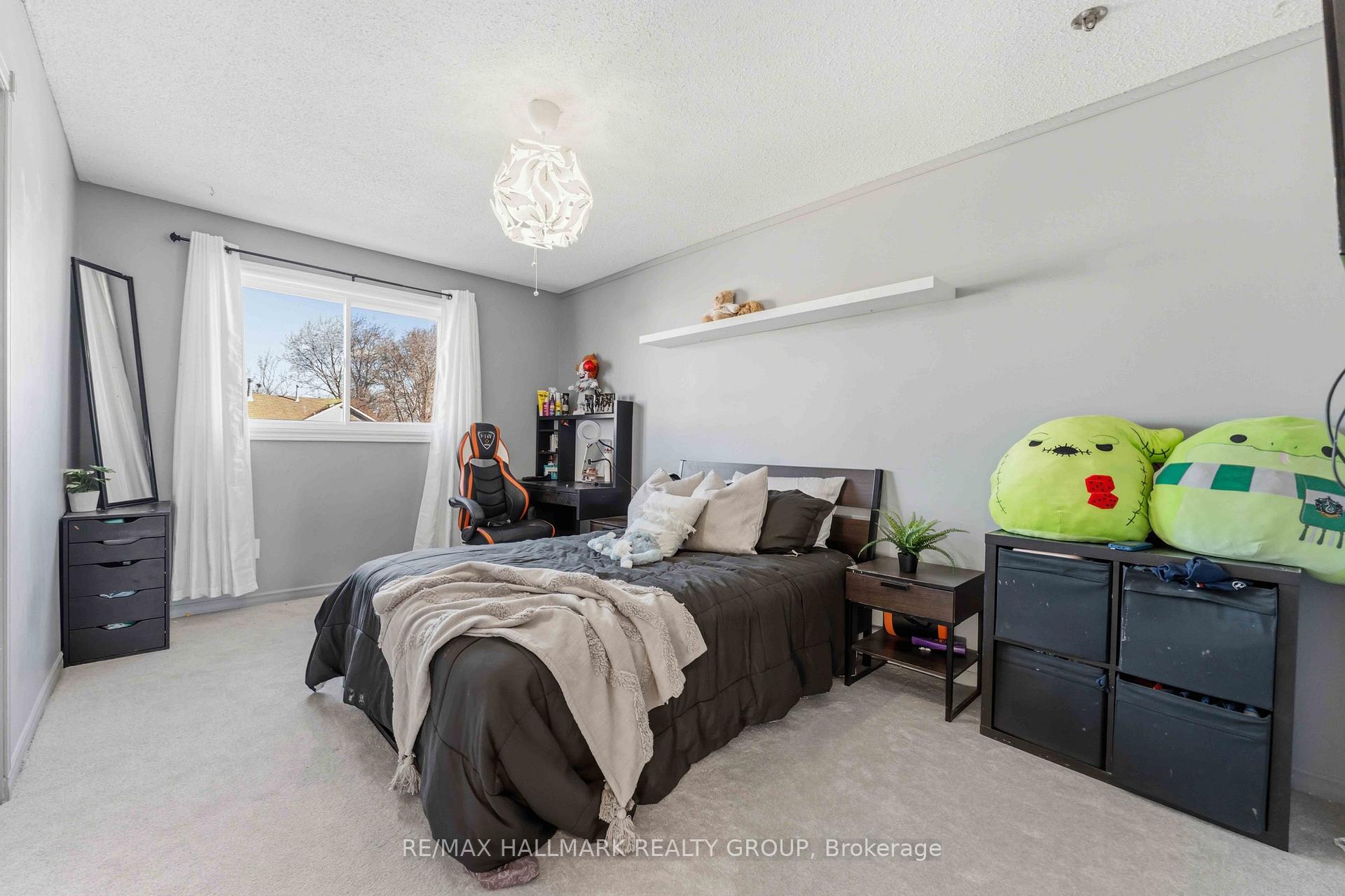 Photo 21 of 1091 Burgundy Lane, Ottawa, Convent Glen — HOMEH