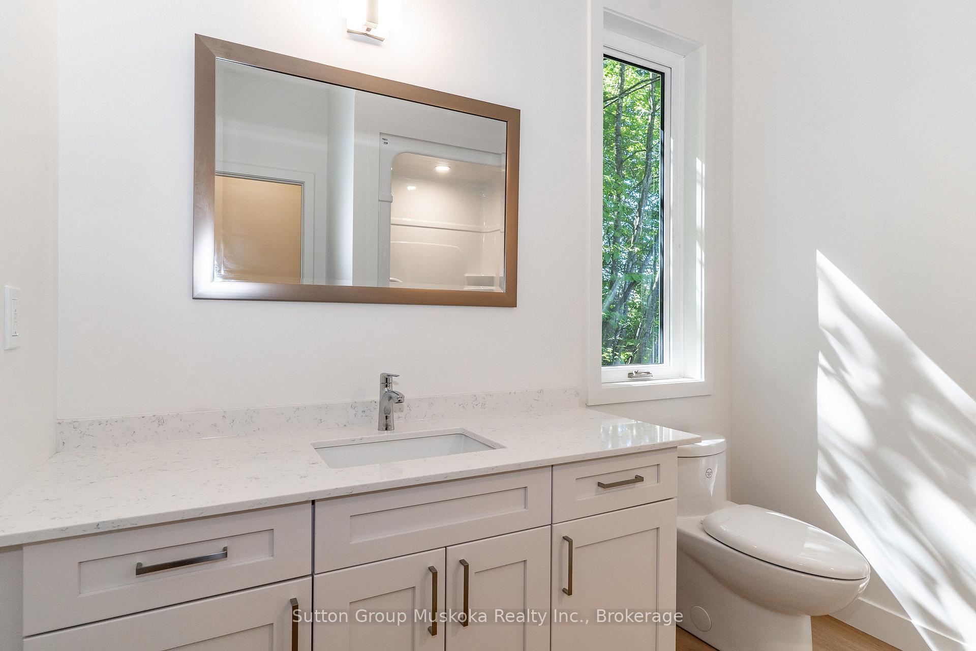 Photo 11 of 33 Shaw Crescent, Huntsville, Chaffey — HOMEH