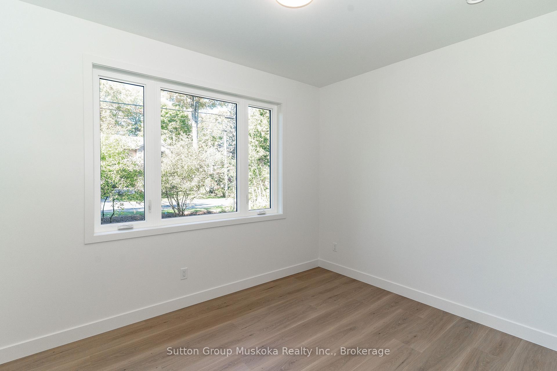 Photo 15 of 33 Shaw Crescent, Huntsville, Chaffey — HOMEH