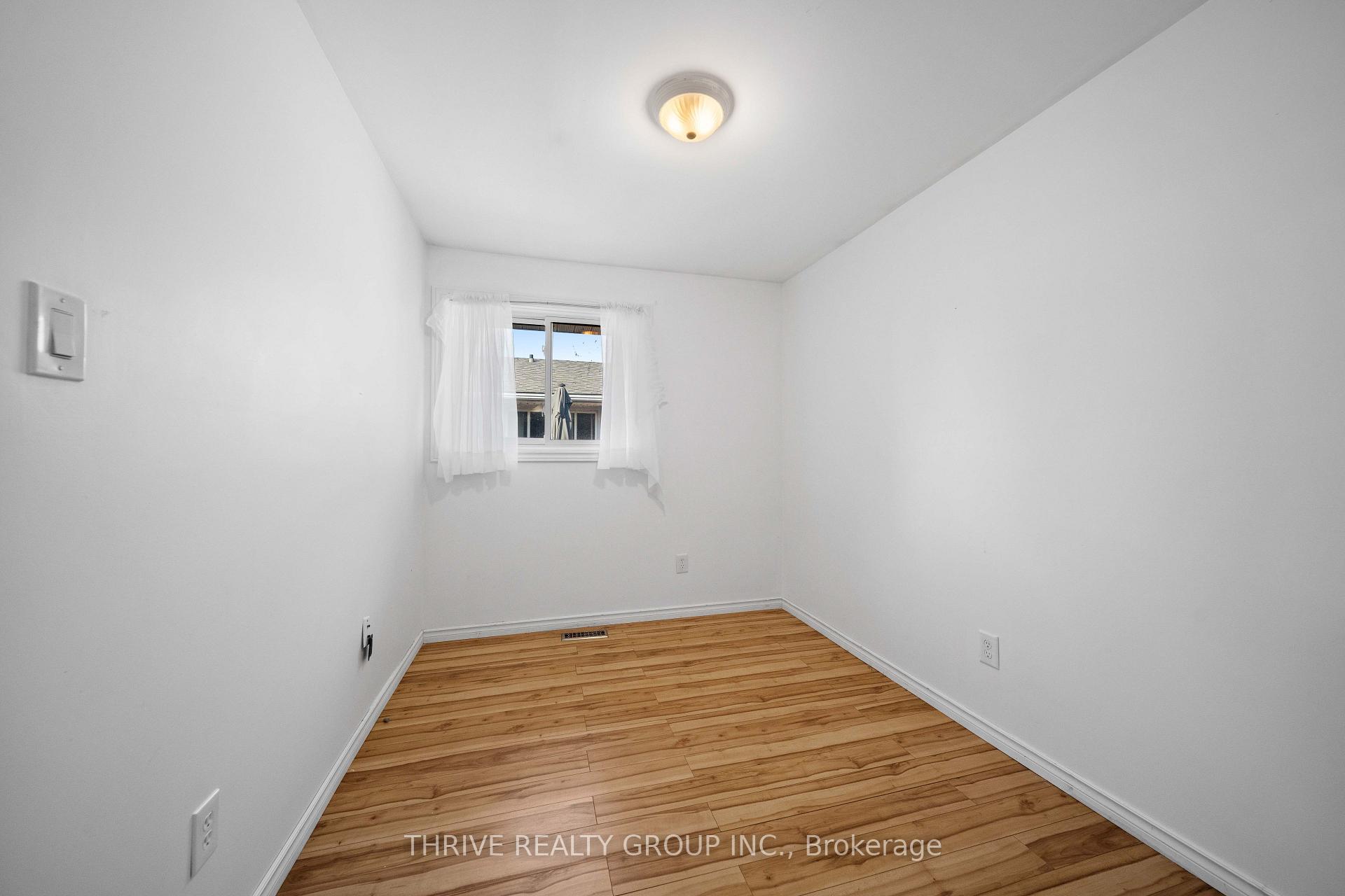 Photo 12 of 70 Talavera Crescent, London, East I — HOMEH