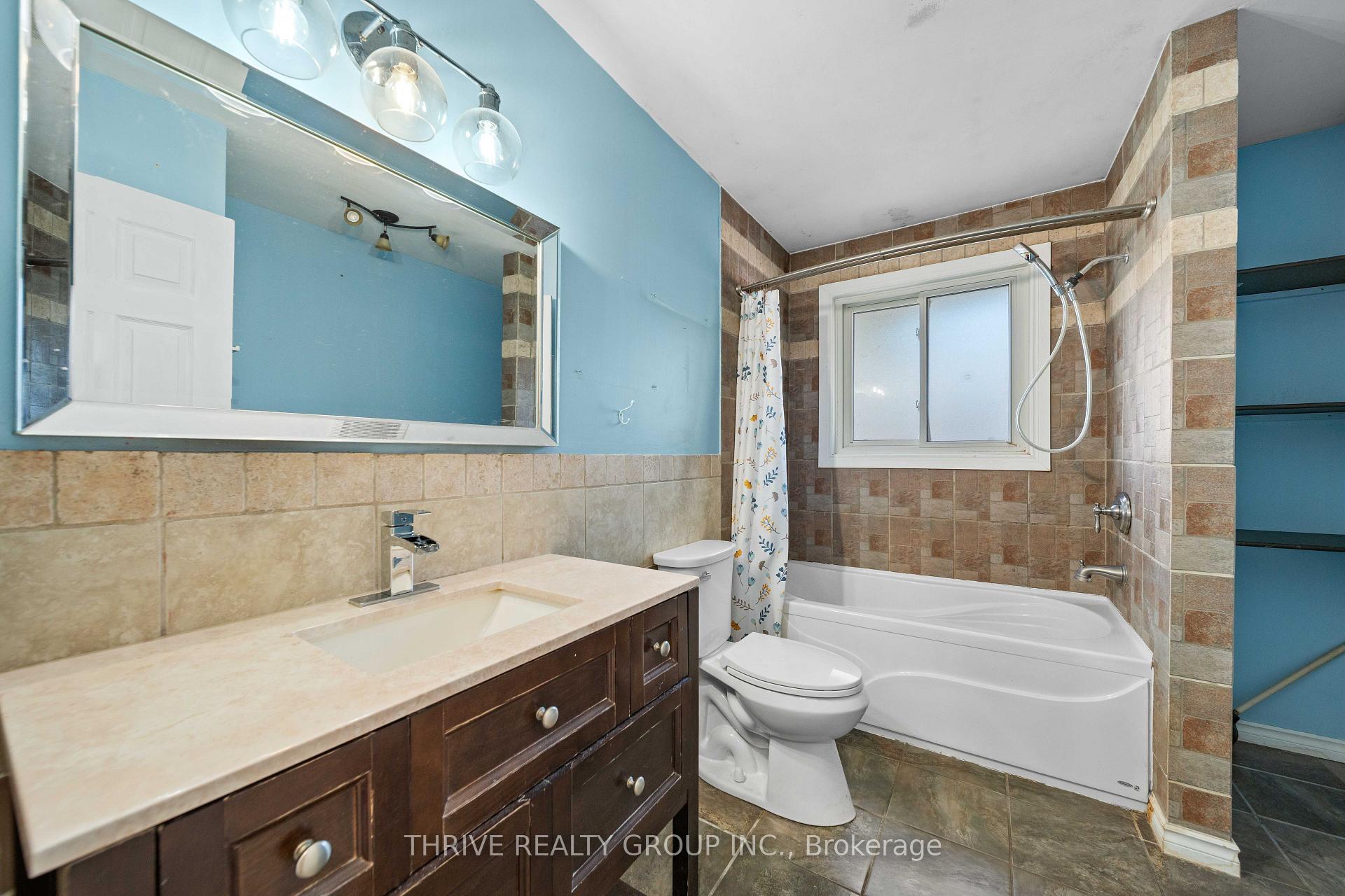 Photo 18 of 70 Talavera Crescent, London, East I — HOMEH