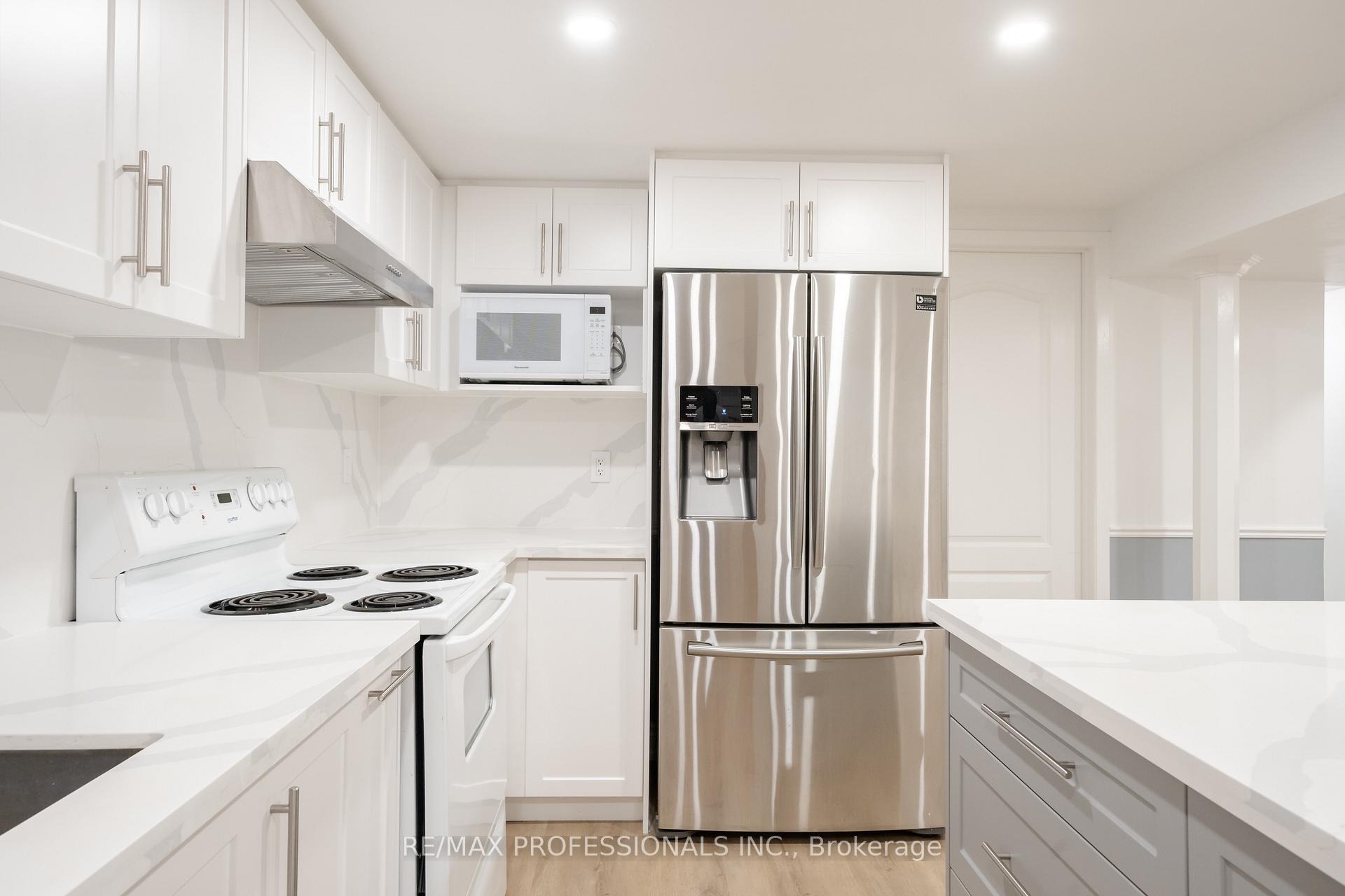 Photo 12 of Unit Lower Suite, 24 Keefer Court, Vaughan, Brownridge — HOMEH