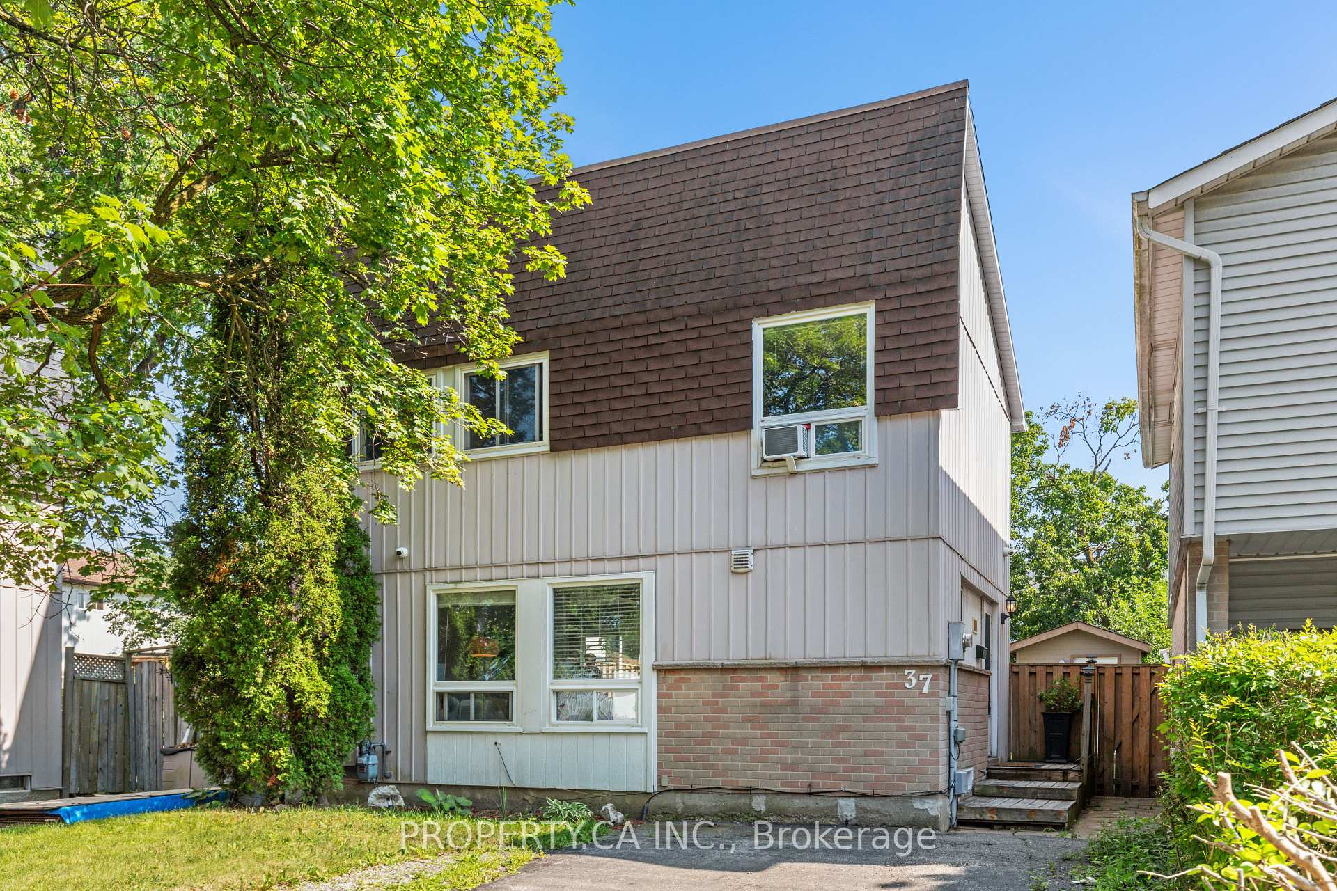 Photo of 37 Gladstone Square