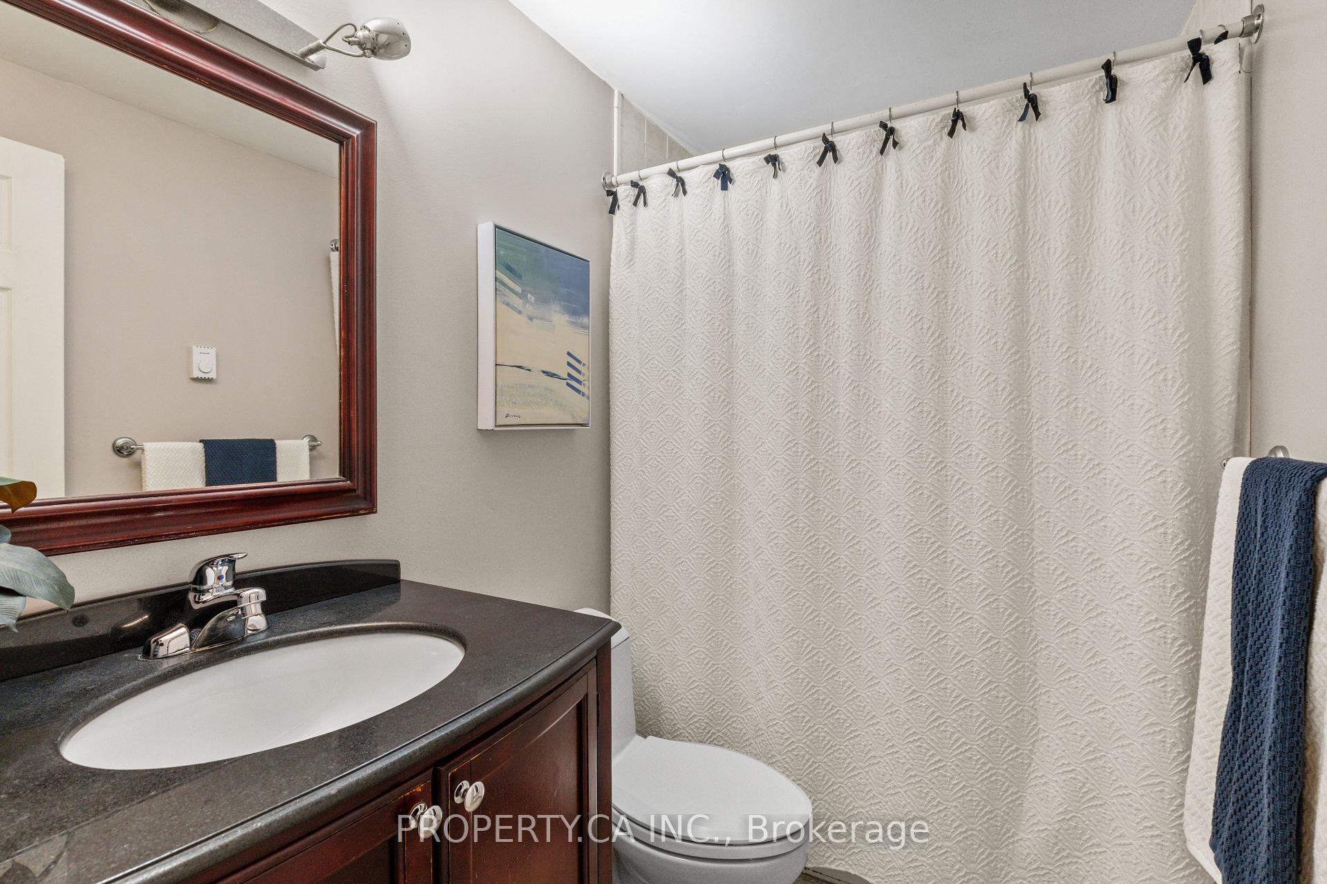Photo 19 of 37 Gladstone Square, Brampton, Northgate — HOMEH