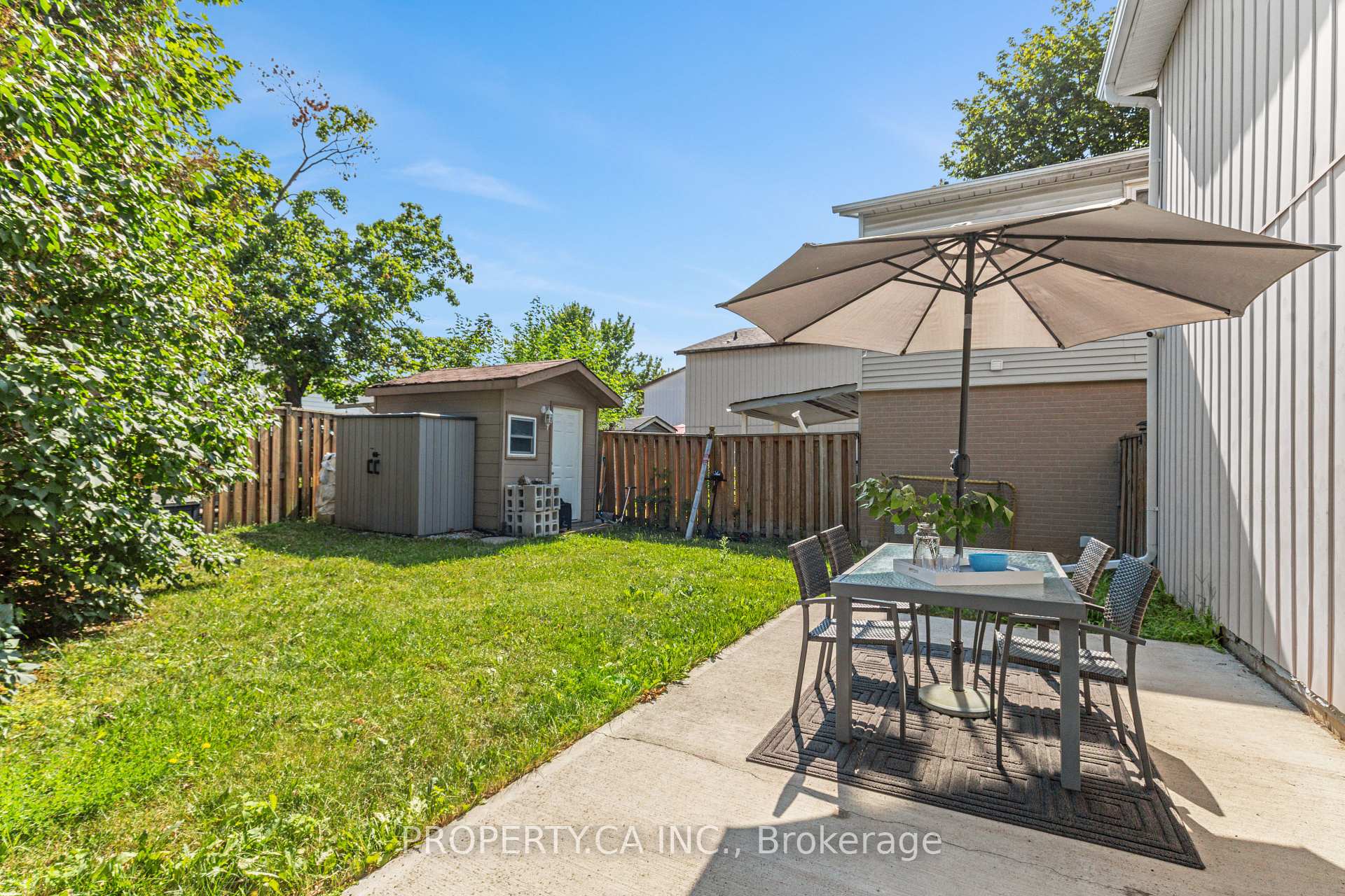 Photo 24 of 37 Gladstone Square, Brampton, Northgate — HOMEH