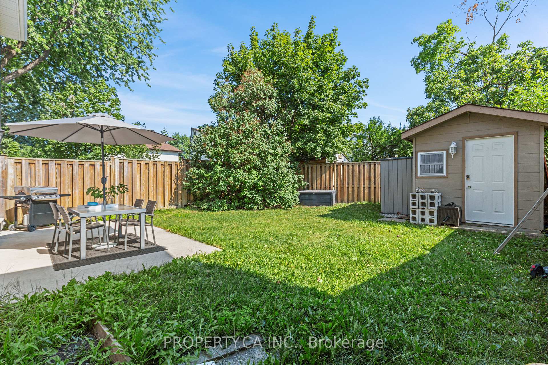 Photo 27 of 37 Gladstone Square, Brampton, Northgate — HOMEH