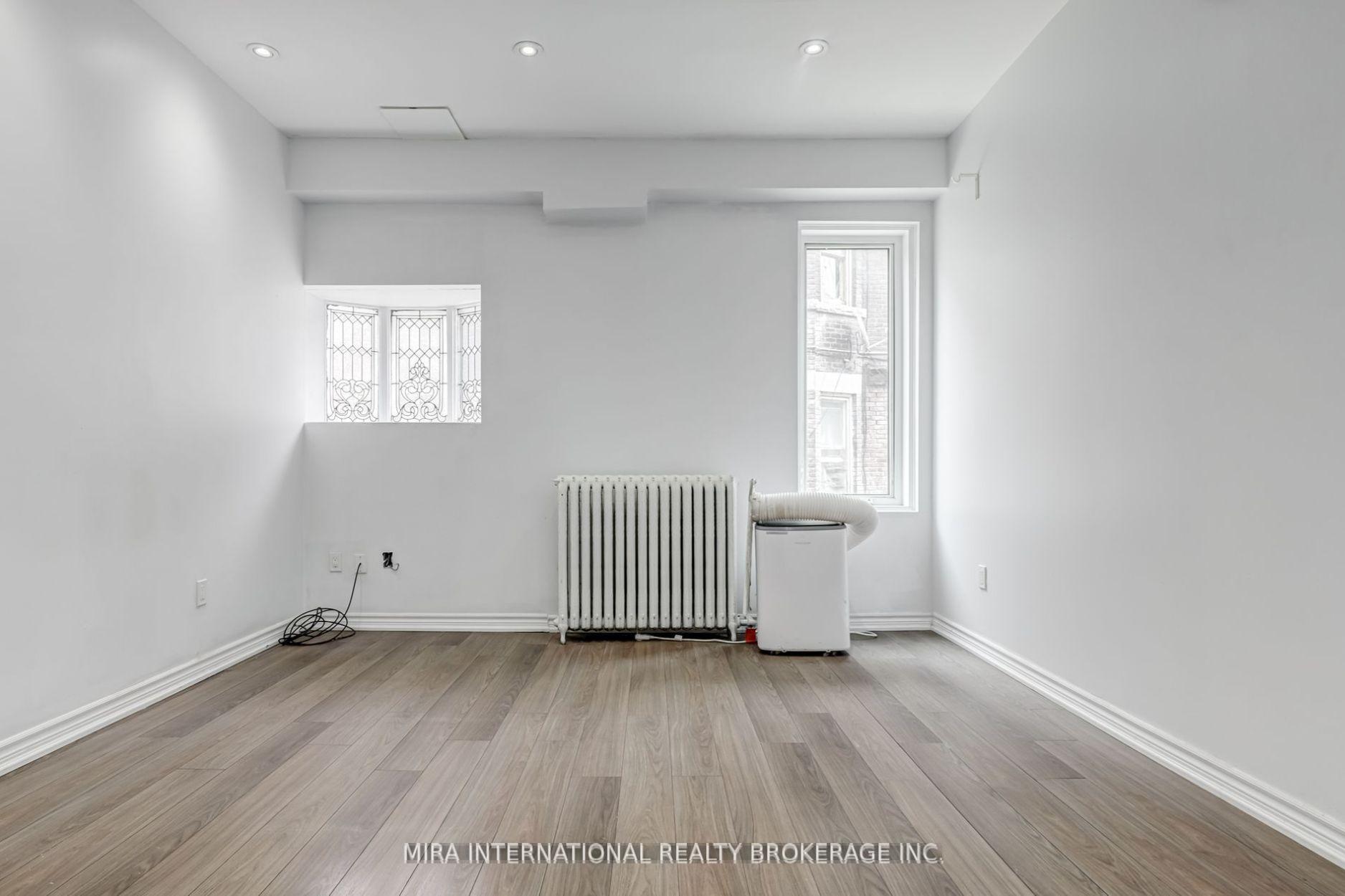 Photo 9 of Unit 101, 11 Laxton Avenue, Toronto, South Parkdale — HOMEH