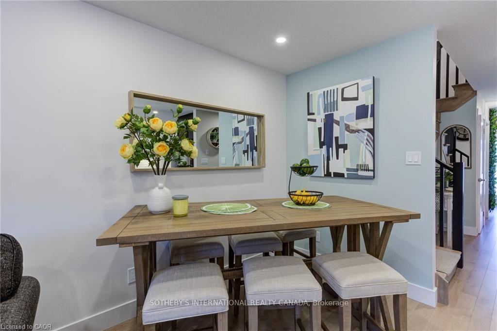 Photo 8 of Unit 8B, 18 Oak Forest Common, Cambridge, Preston Heights — HOMEH