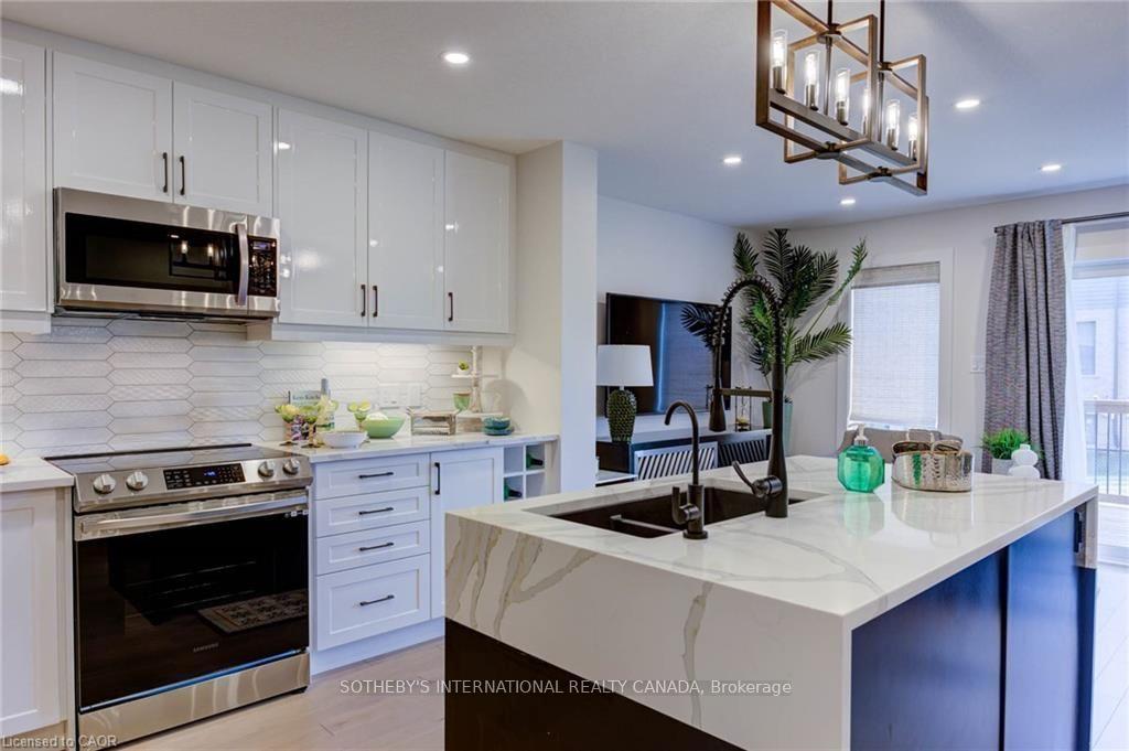Photo 17 of Unit 8B, 18 Oak Forest Common, Cambridge, Preston Heights — HOMEH
