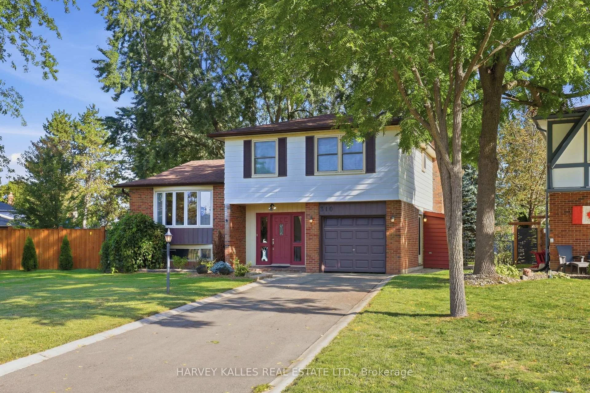 Photo of 310 Newlove Drive