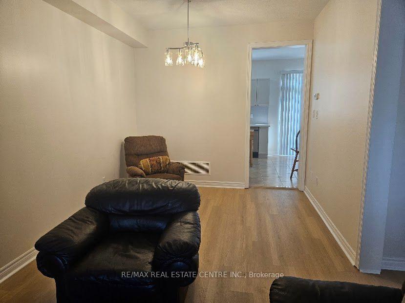 Photo 7 of 104 Wilkie Lane, Ajax, South East — HOMEH