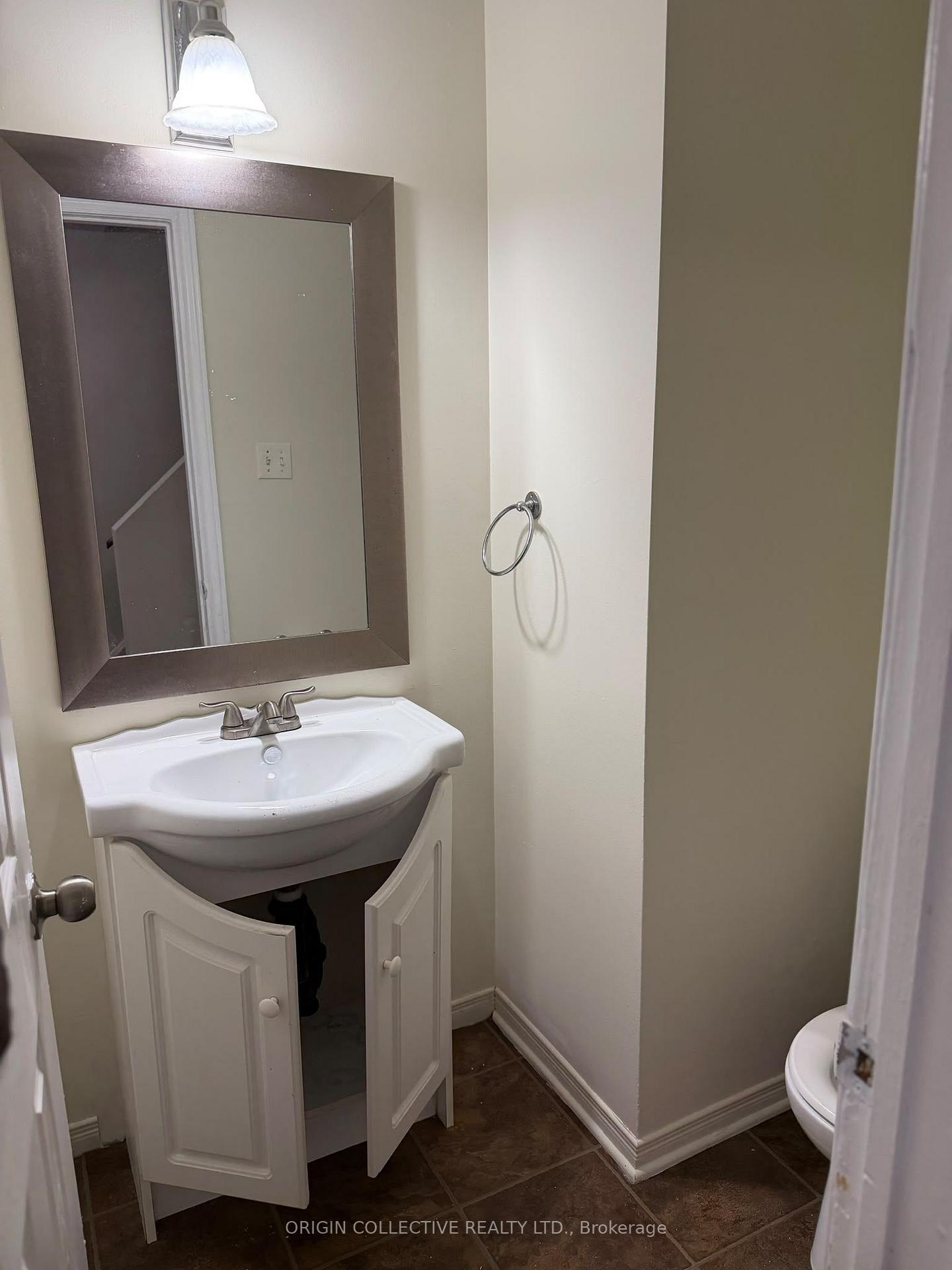 Photo 9 of Unit Main & Second Floor, 10 Moonbeam Grove, Scarborough, Malvern — HOMEH